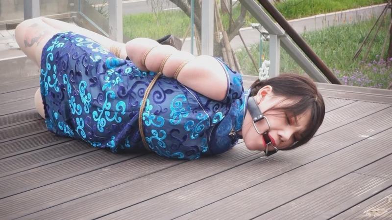 215235hzs0o4m4ra4yo2r6.jpg