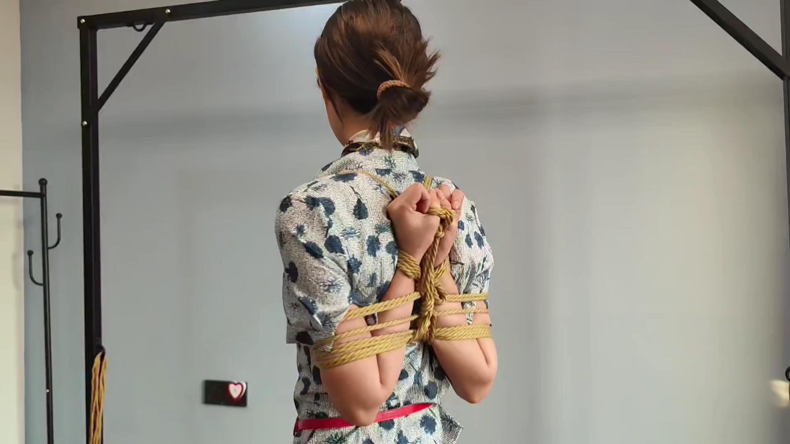 李大侠 晓倩空姐制服捆绑[20250113-090103].jpg