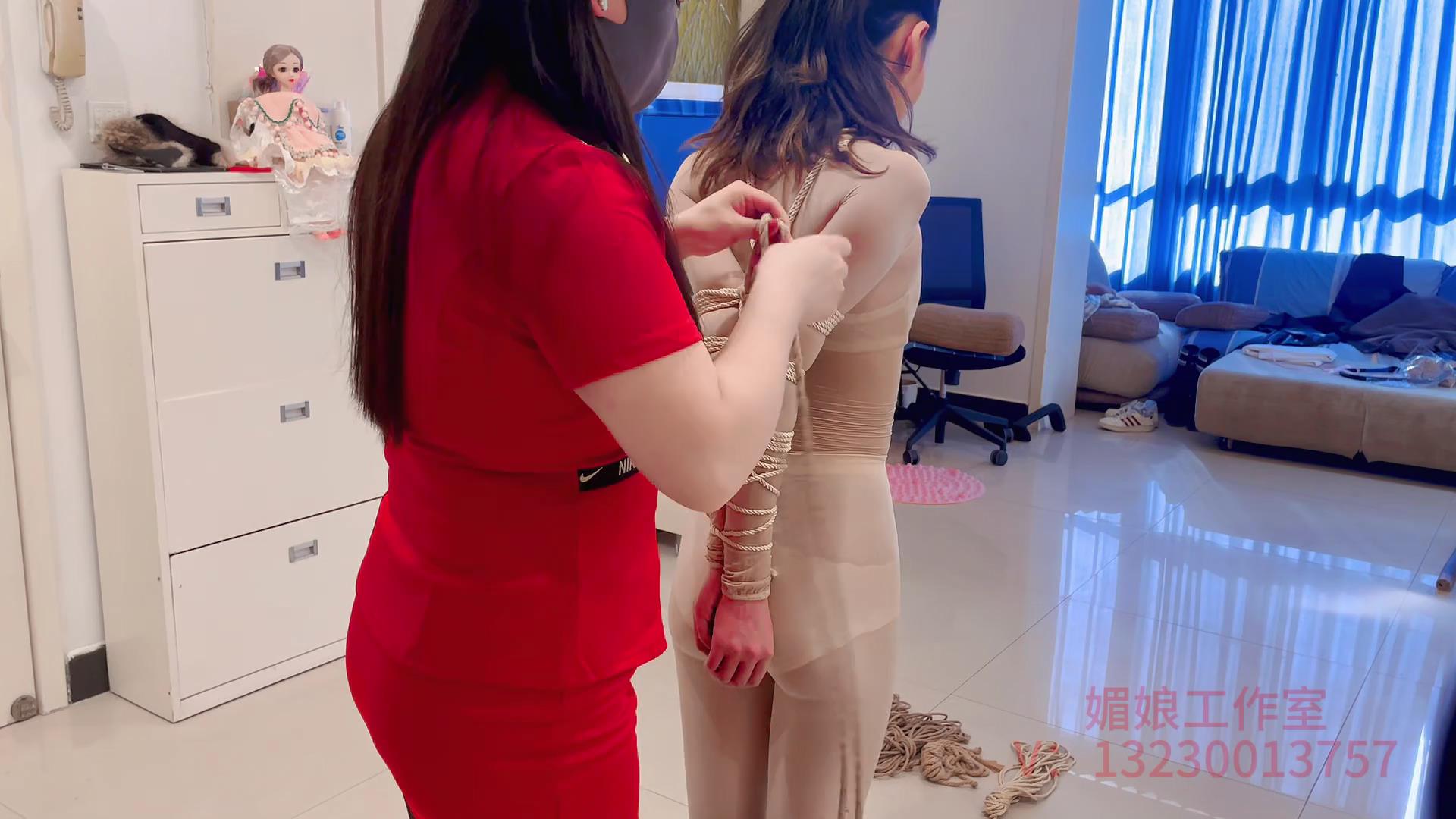 媚娘工作室 超紧缚踮脚的瑾年[00_04_19][20250123-095621].jpg