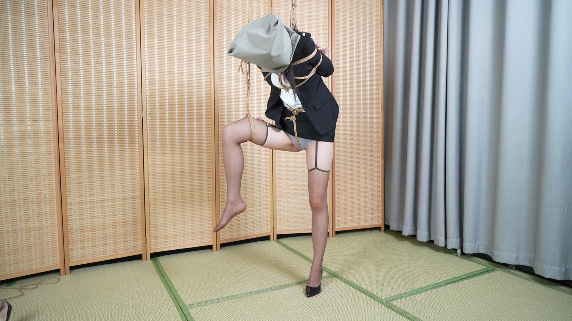 象人工作室 抚子-ol装吊带丝袜 ，单脚[00_19_20][20250207-102929].jpg