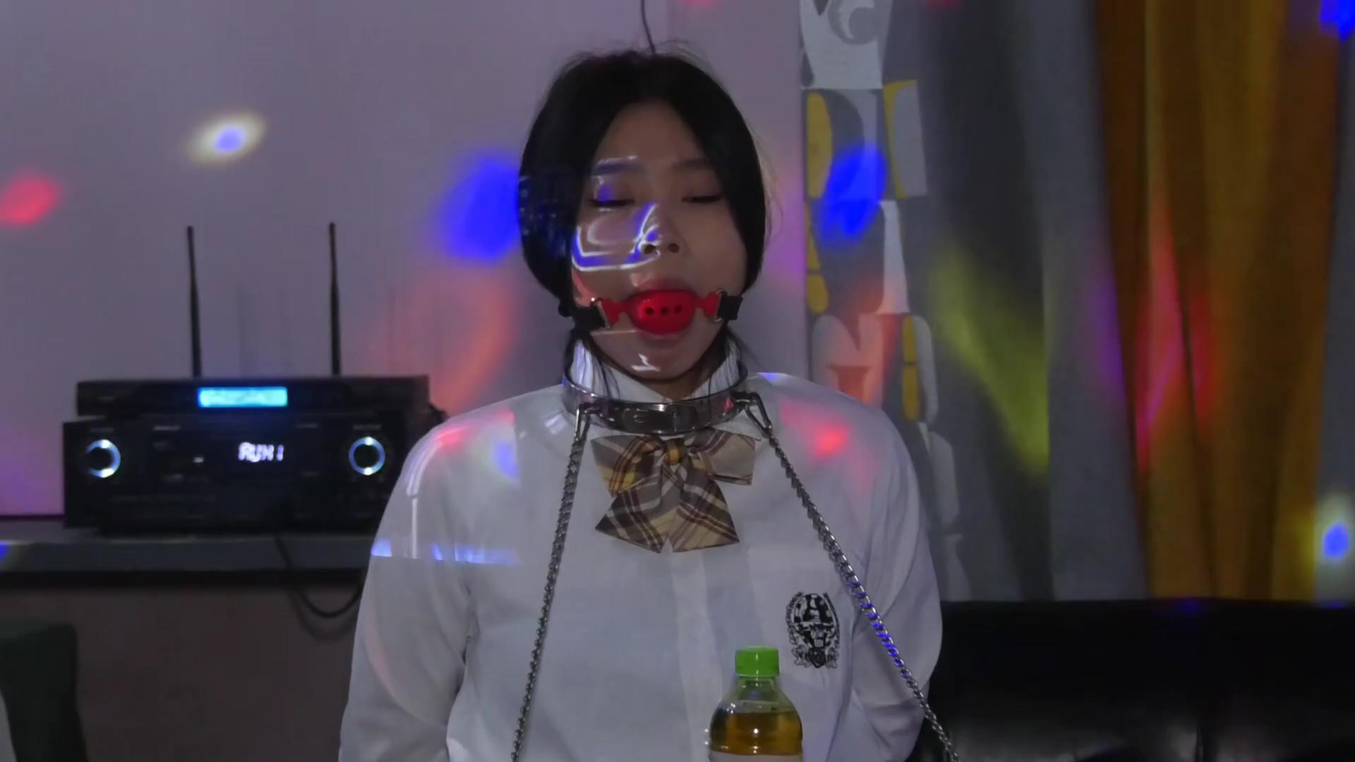 胜景影视 女M在酒吧拘束伺候主人 女大学[00_19_29][20250306-102429].jpg