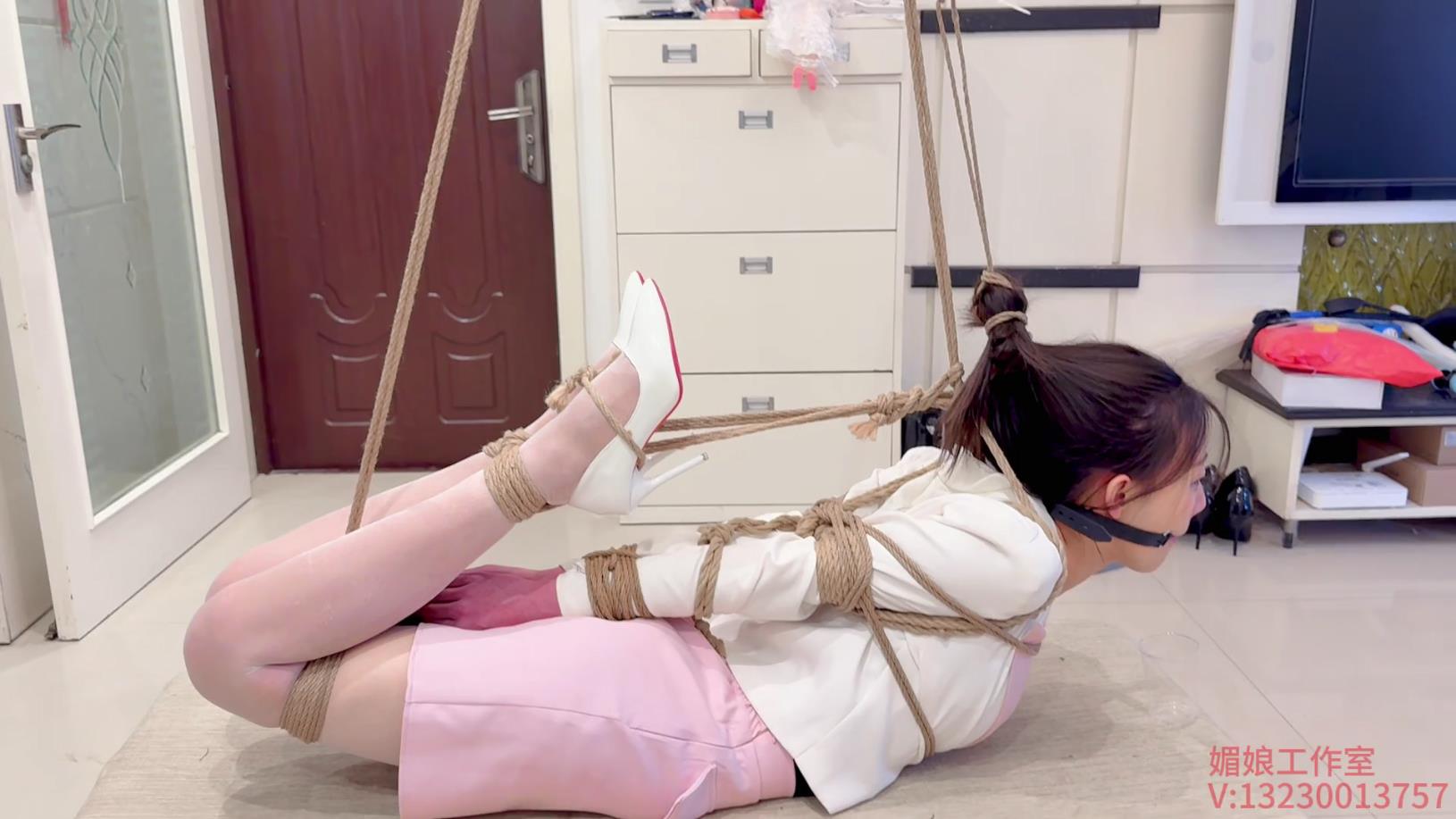 媚娘工作室 直臂驷马两头翘 口水收集[00_17_06][20250407-110114].jpg