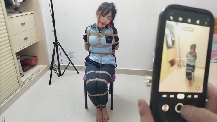 211816psxbnz98ul6buuhm.jpg