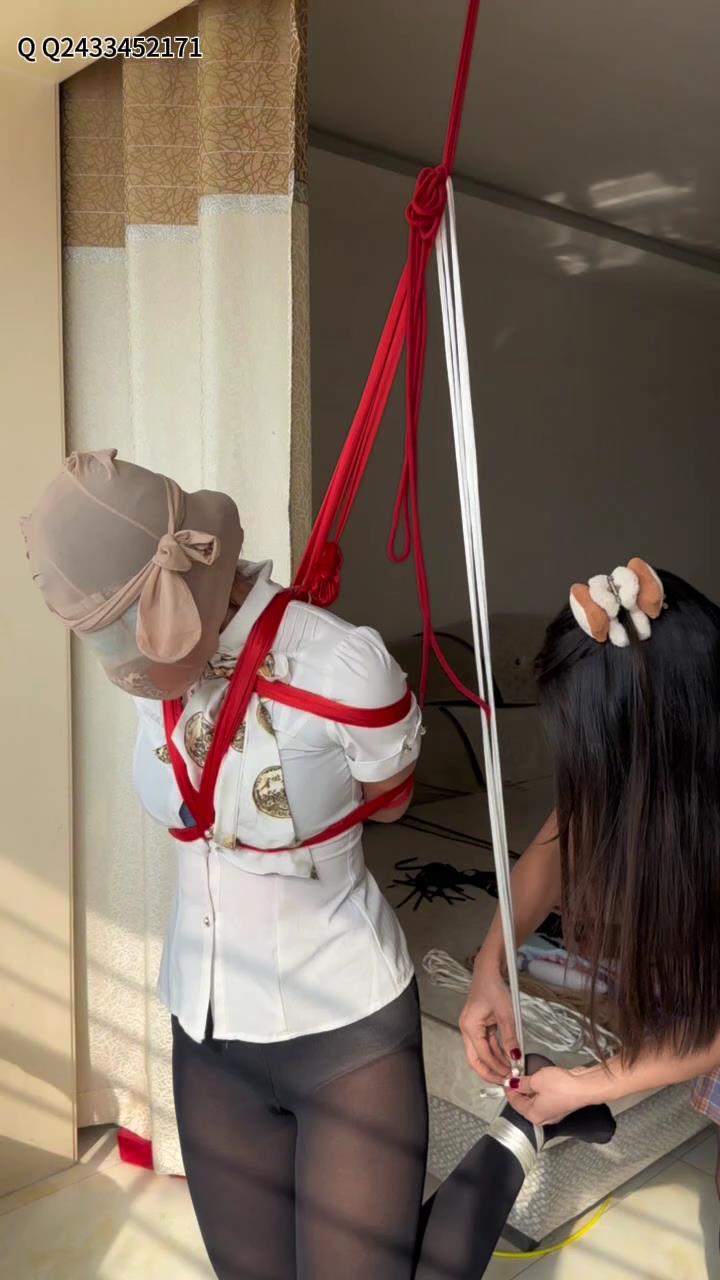 缚凤 女女篇 报复绑架调教女经理 绸带捆[00_08_02][20250430-101347].jpg