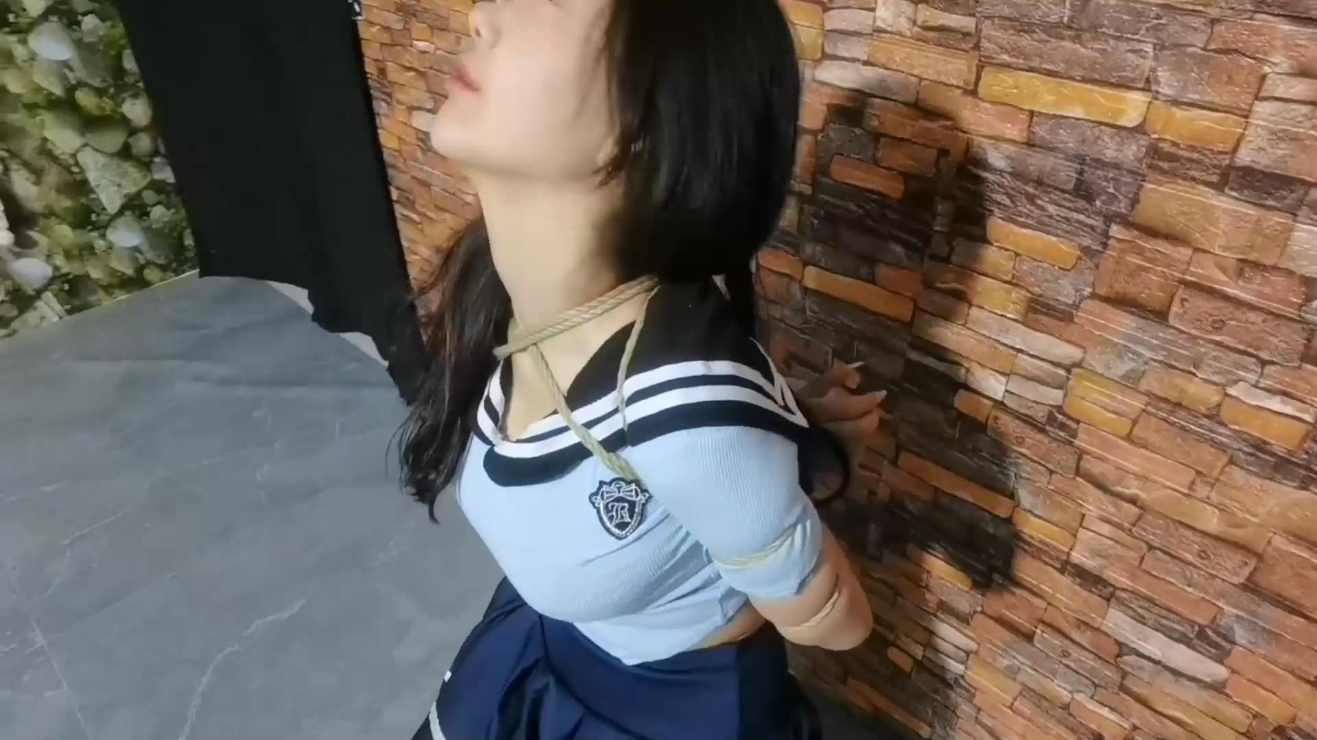 飞天原创 驴驴应聘女英雄的遭遇,最后L房[00_04_00][20250505-111631].jpg