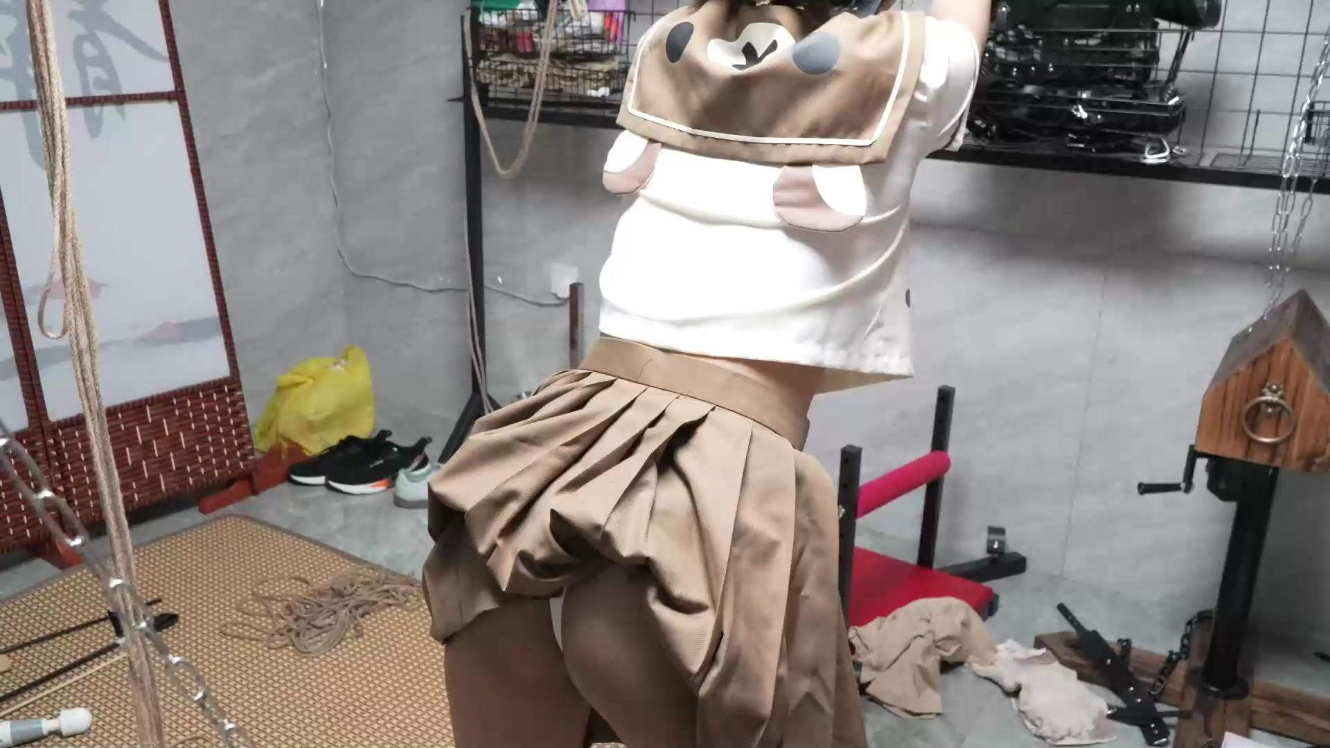 缚予 线下真实调教之超漂亮大学生新妹子苏[20250522-103525].jpg