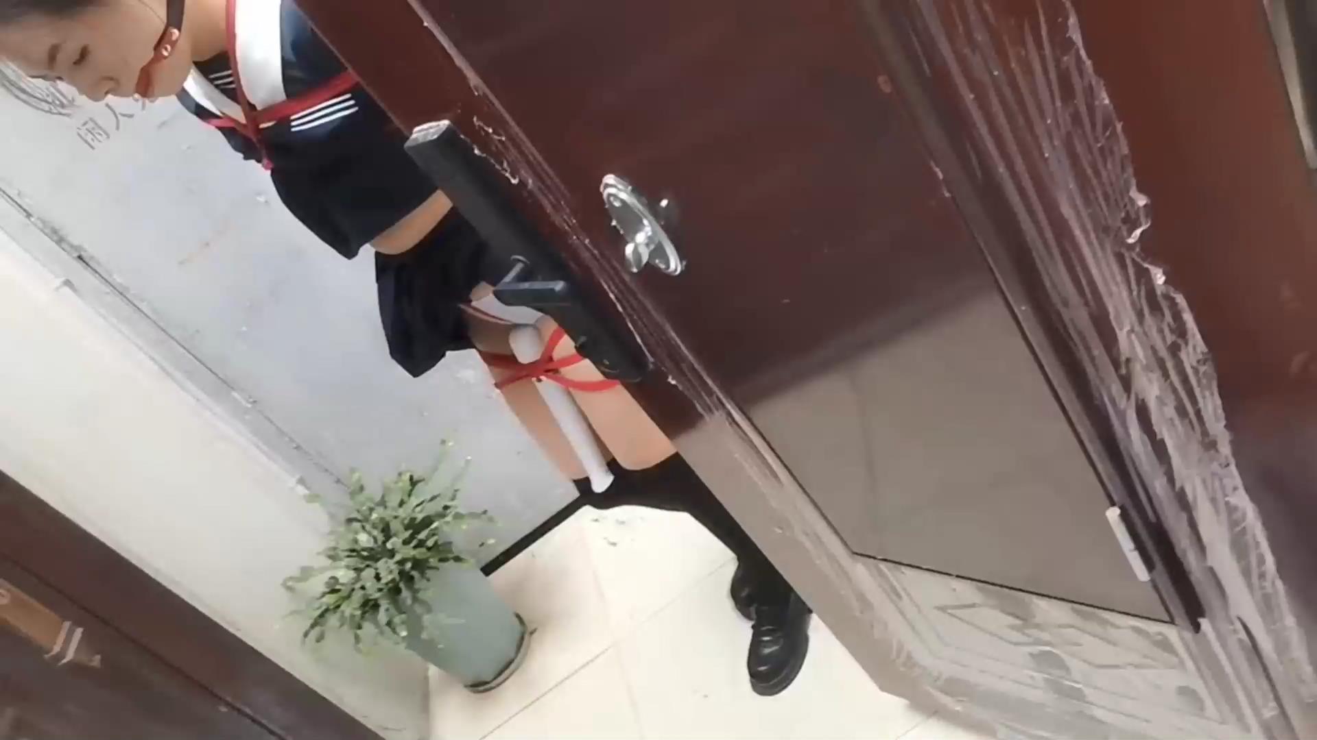 绳舞飞扬 JK少女紧缚调教（菲儿）JK少[00_11_24][20250603-124105].jpg