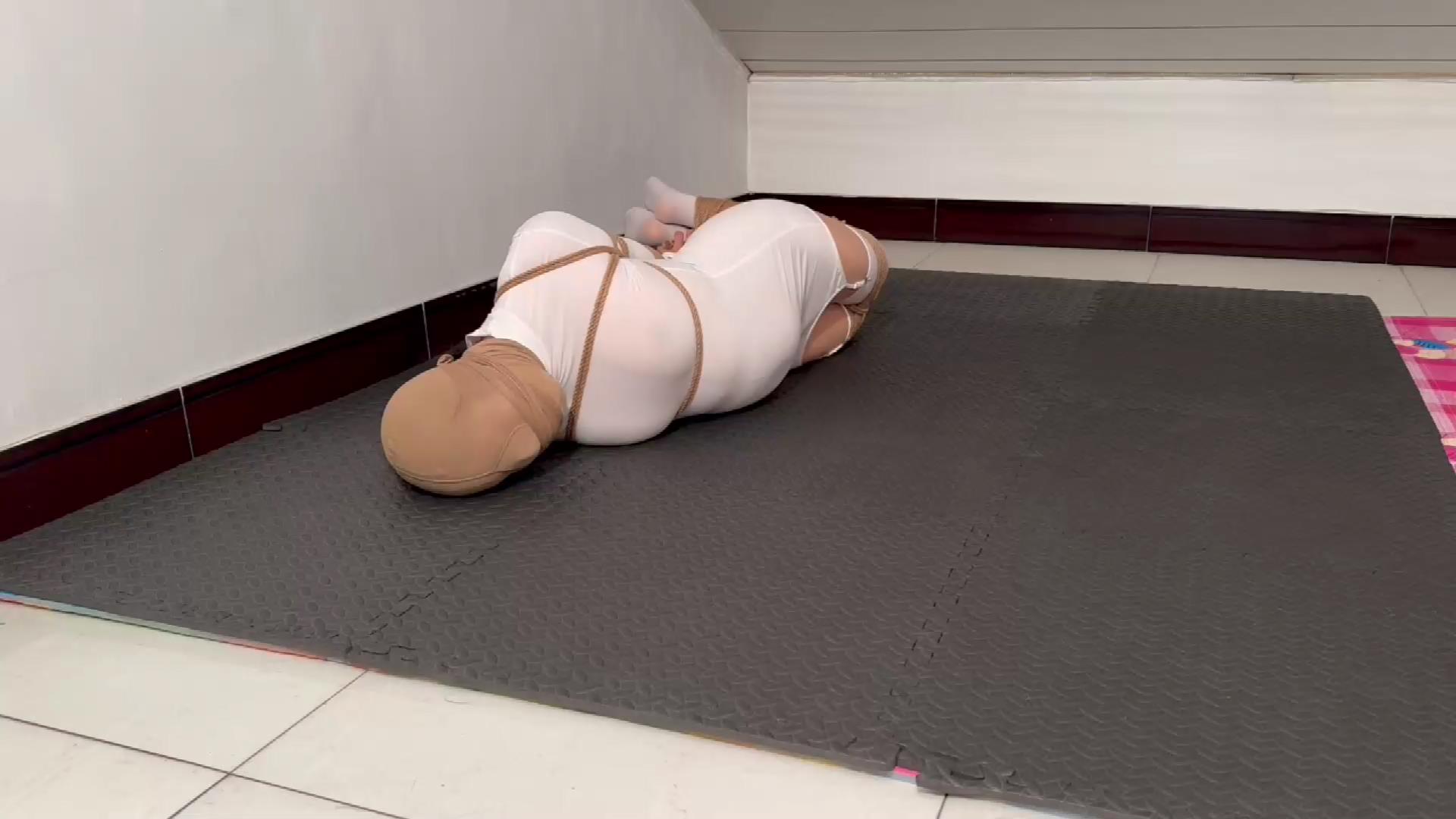 M妻 双视角下的绑架实录[20250701-130411].jpg
