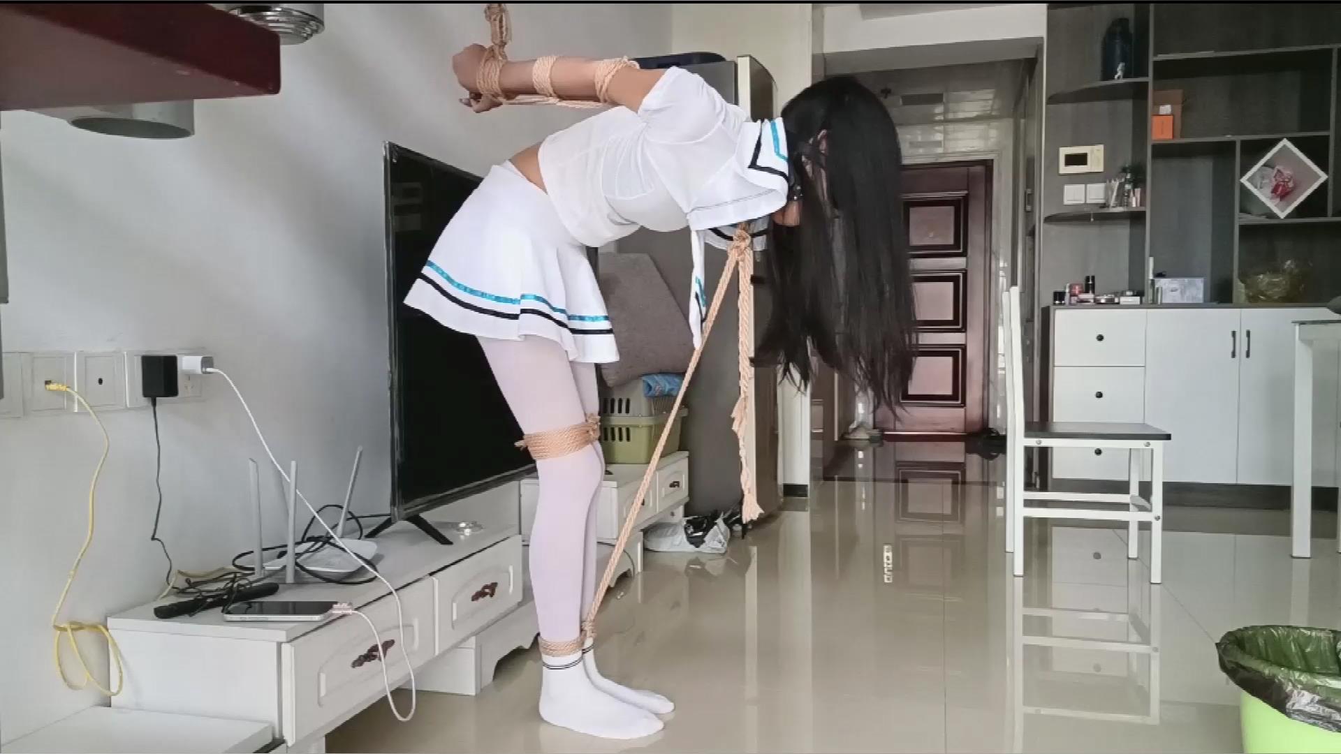 王五先生 被圈养的女搜查官[00_12_00][20250830-150437].jpg