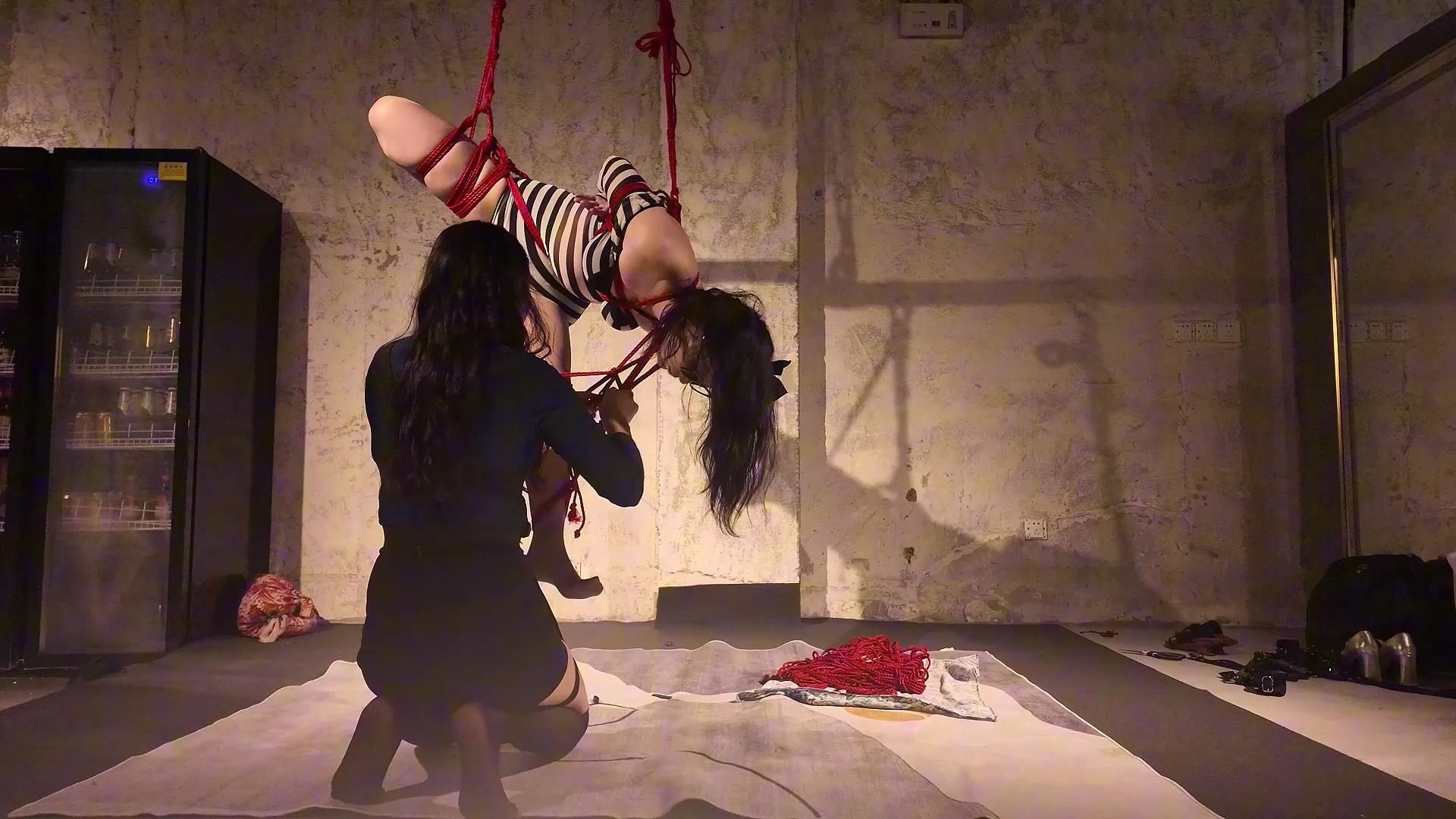 玫瑰 剧情演绎-越狱[00_10_21][20250906-102211].jpg