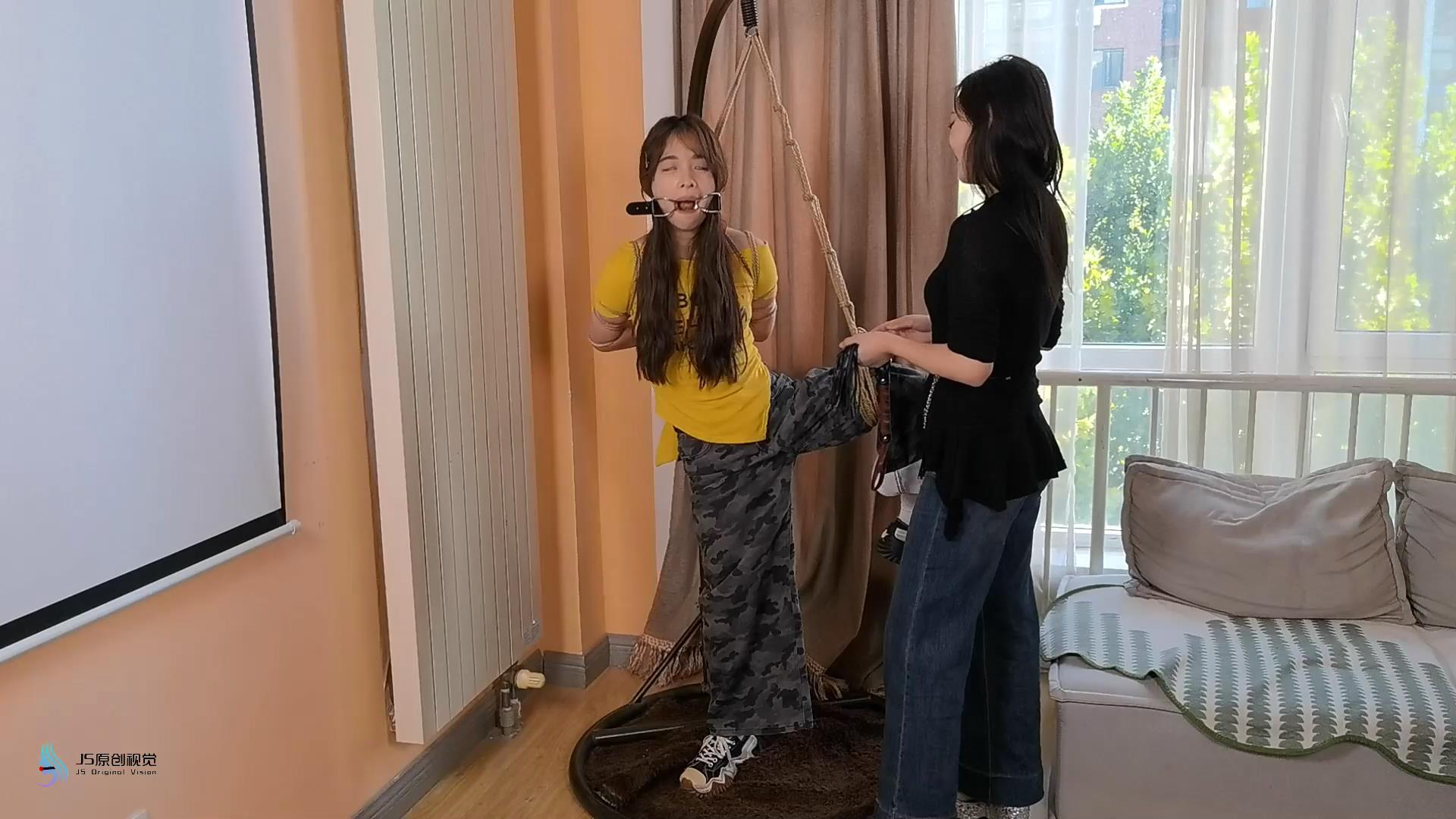 JS原创 哈妮 夏沐 上司与下属 女老大[00_15_20][20250918-114912].jpg