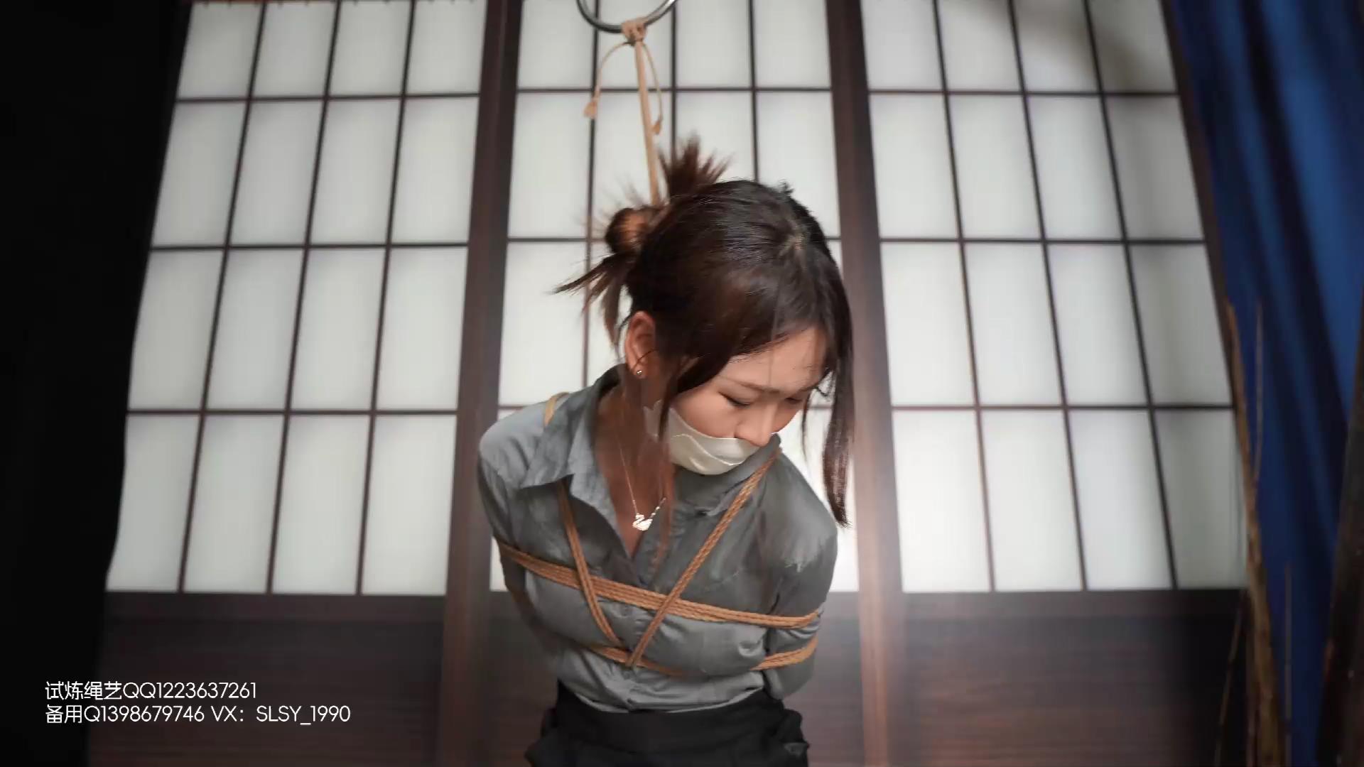 试炼 倩倩职业装黑丝高跟后手观音电击惩罚[00_21_33][20250918-120255].jpg