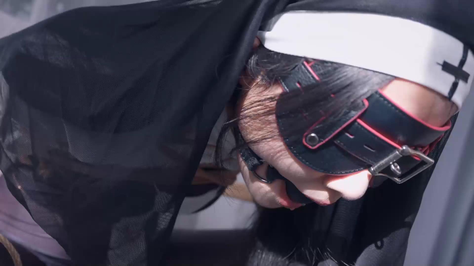 丝米 惩罚堕落修女Ⅲ 抓住一只连体丝袜的[00_03_00][20250919-113231].jpg