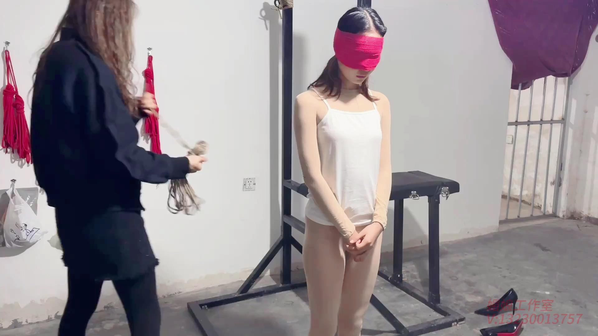 媚娘工作室 G钩-体内T蛋-蜡烛的惩罚 [20250930-104308].jpg