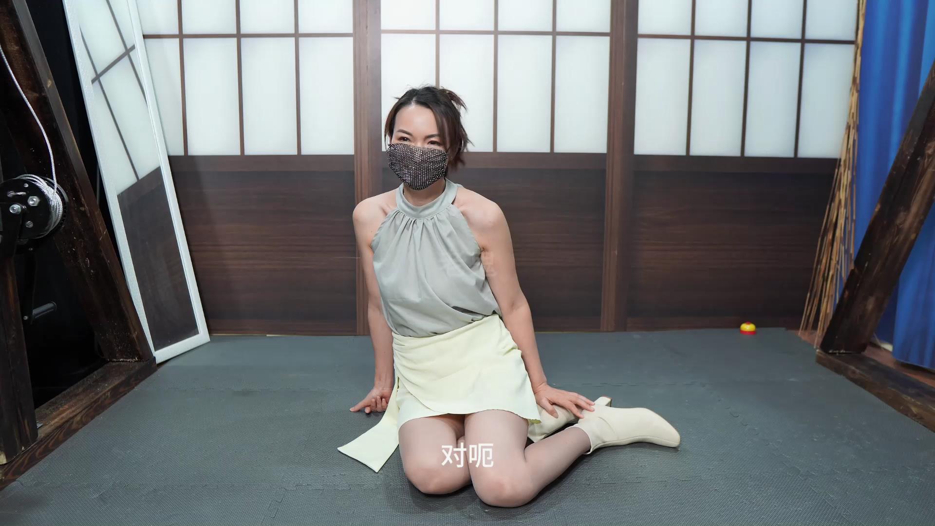 试炼 素人阿瑾初体验上 丝袜白靴御姐驷马[00_02_45][20251006-201120].jpg