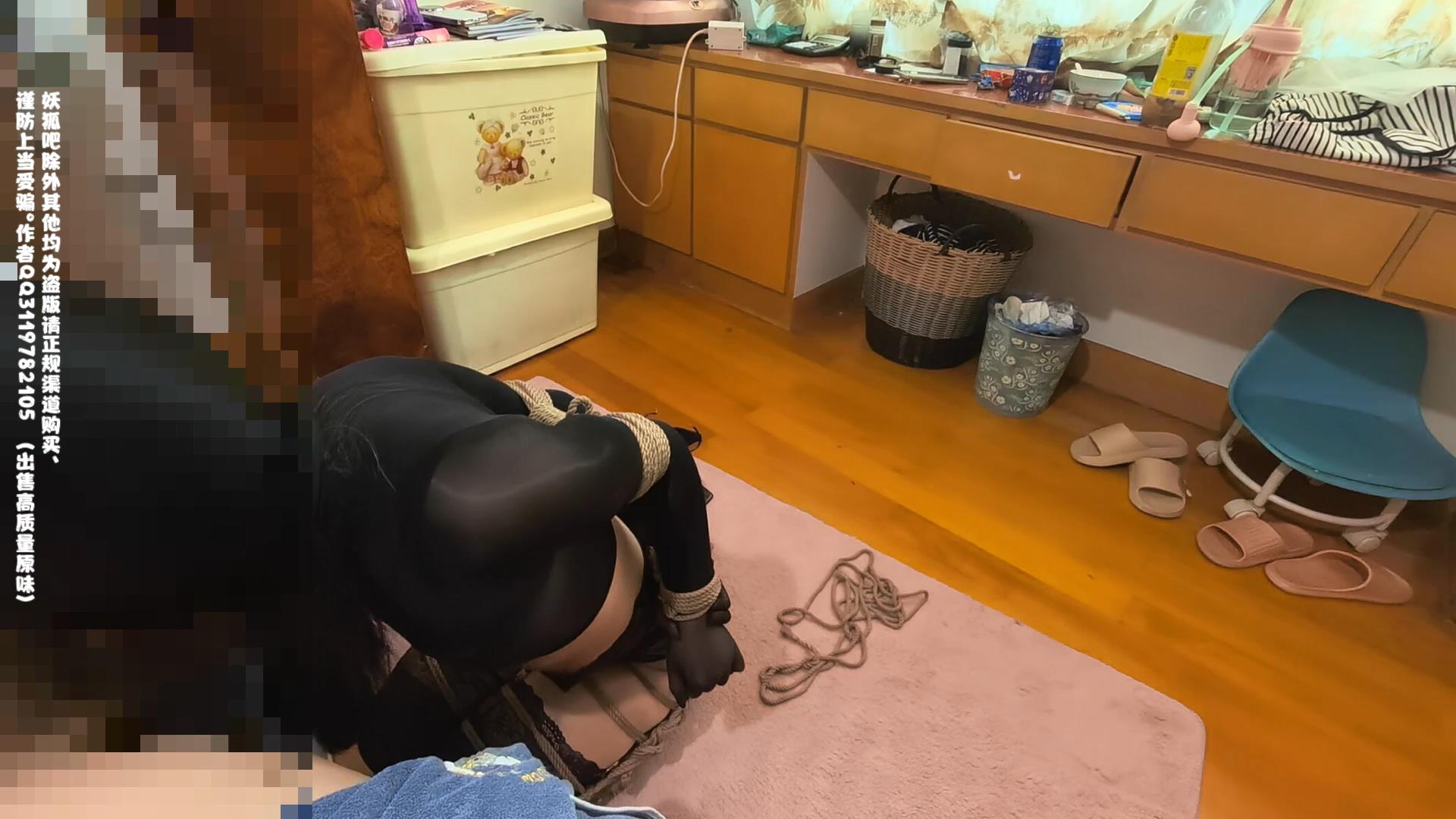 我的媳妇 胶带包头 网袜套头 丝衣 吊带[00_37_38][20251012-113304].jpg