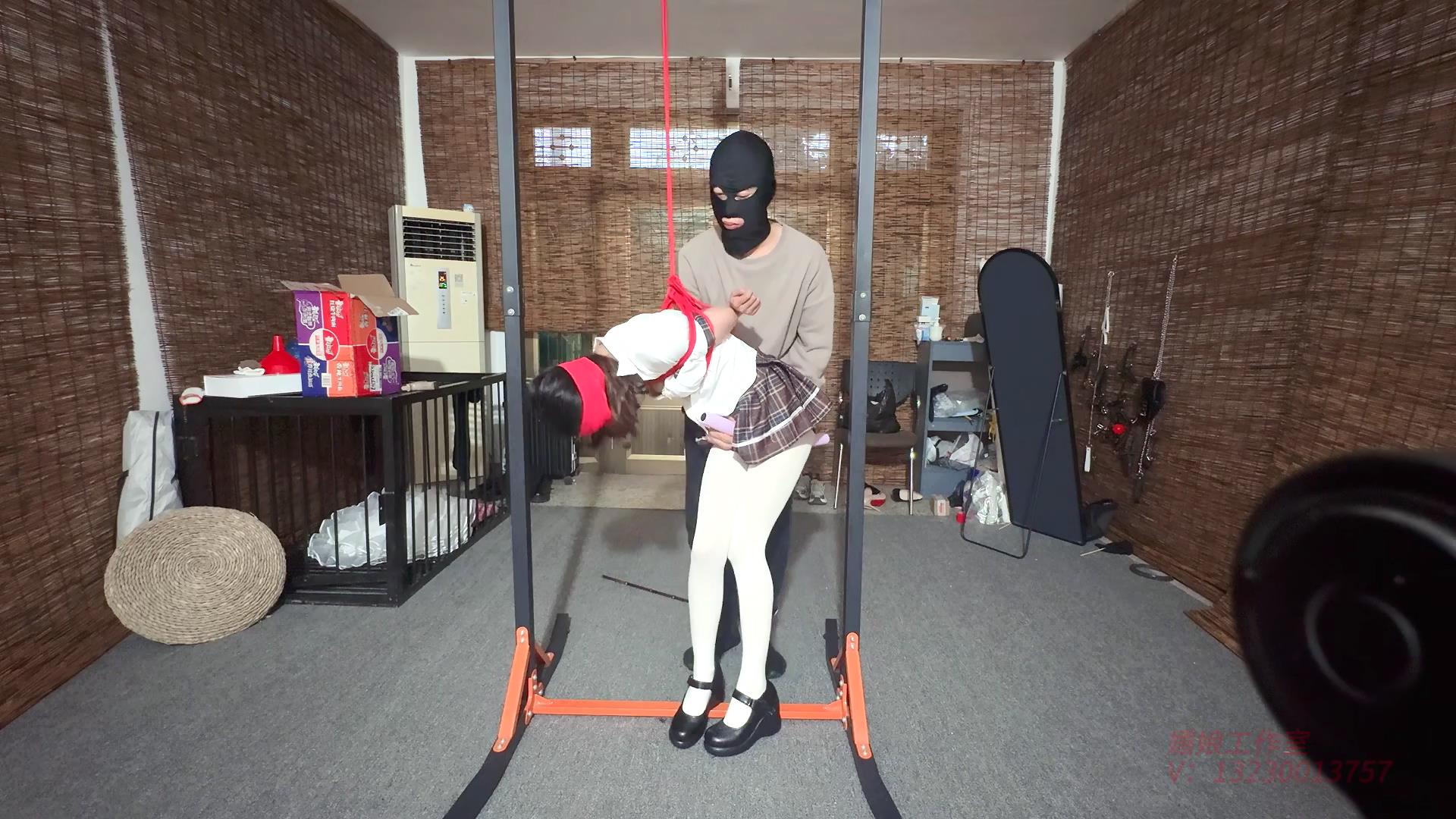 媚娘工作室 被QJ的女学生[00_24_43][20251013-112614].jpg