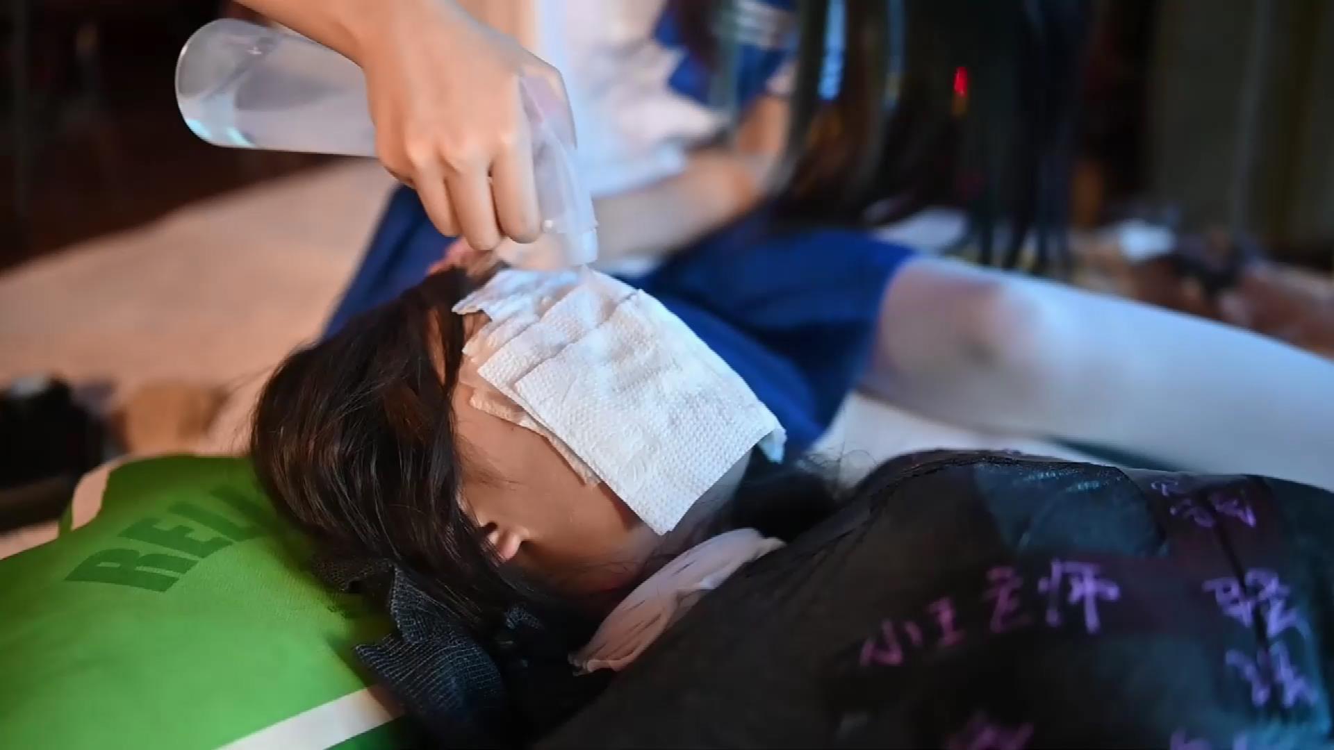 绳欲club 小王老师居家睡袍 暴虐金属[01_38_24][20251014-113632].jpg