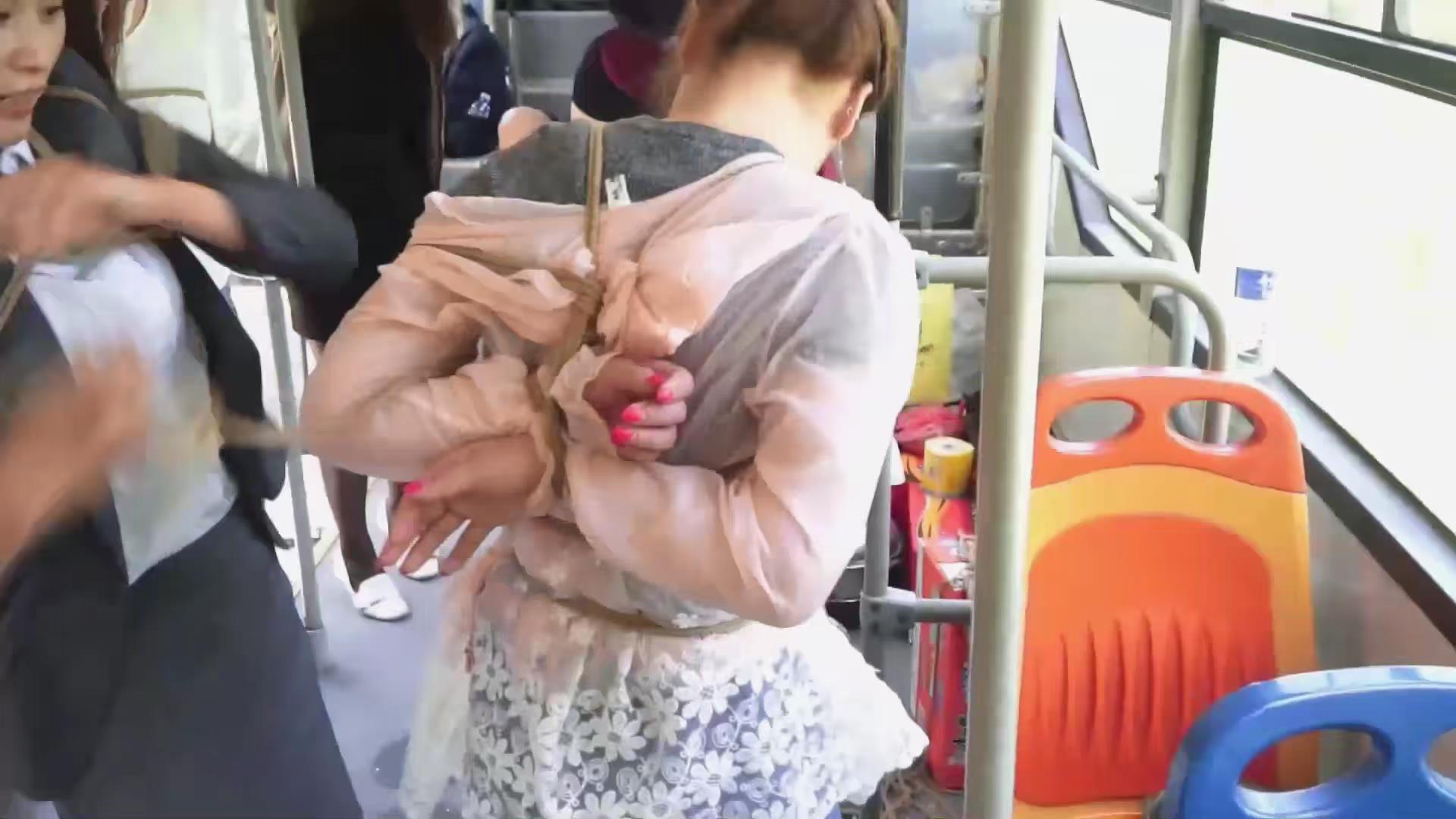 逍遥原创-公交大劫案 完整版 超豪华阵容[01_10_51][20251015-173358].jpg