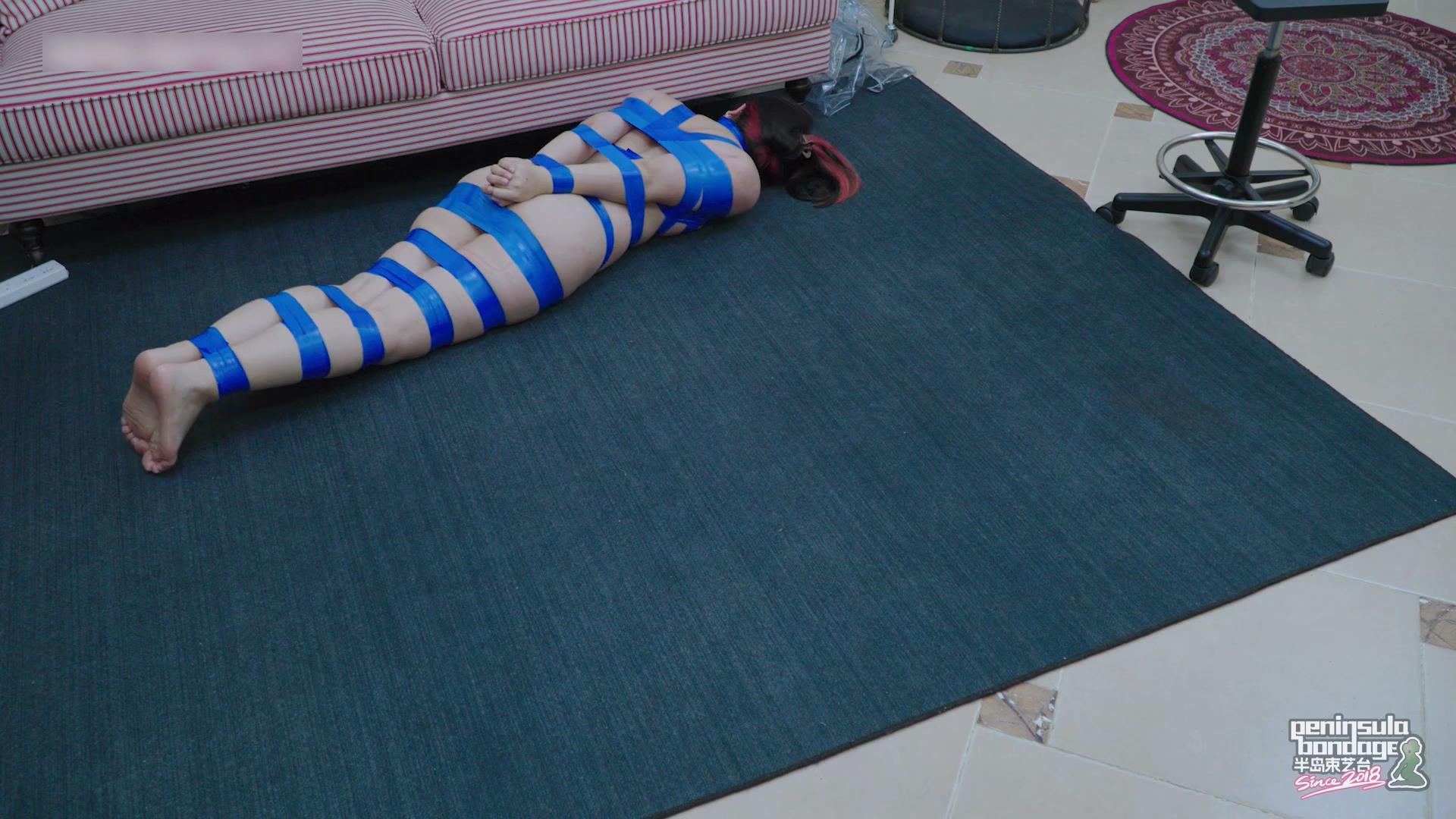 半岛束艺台-清理胶带库存 布玛主演[00_06_35][20251016-114040].jpg