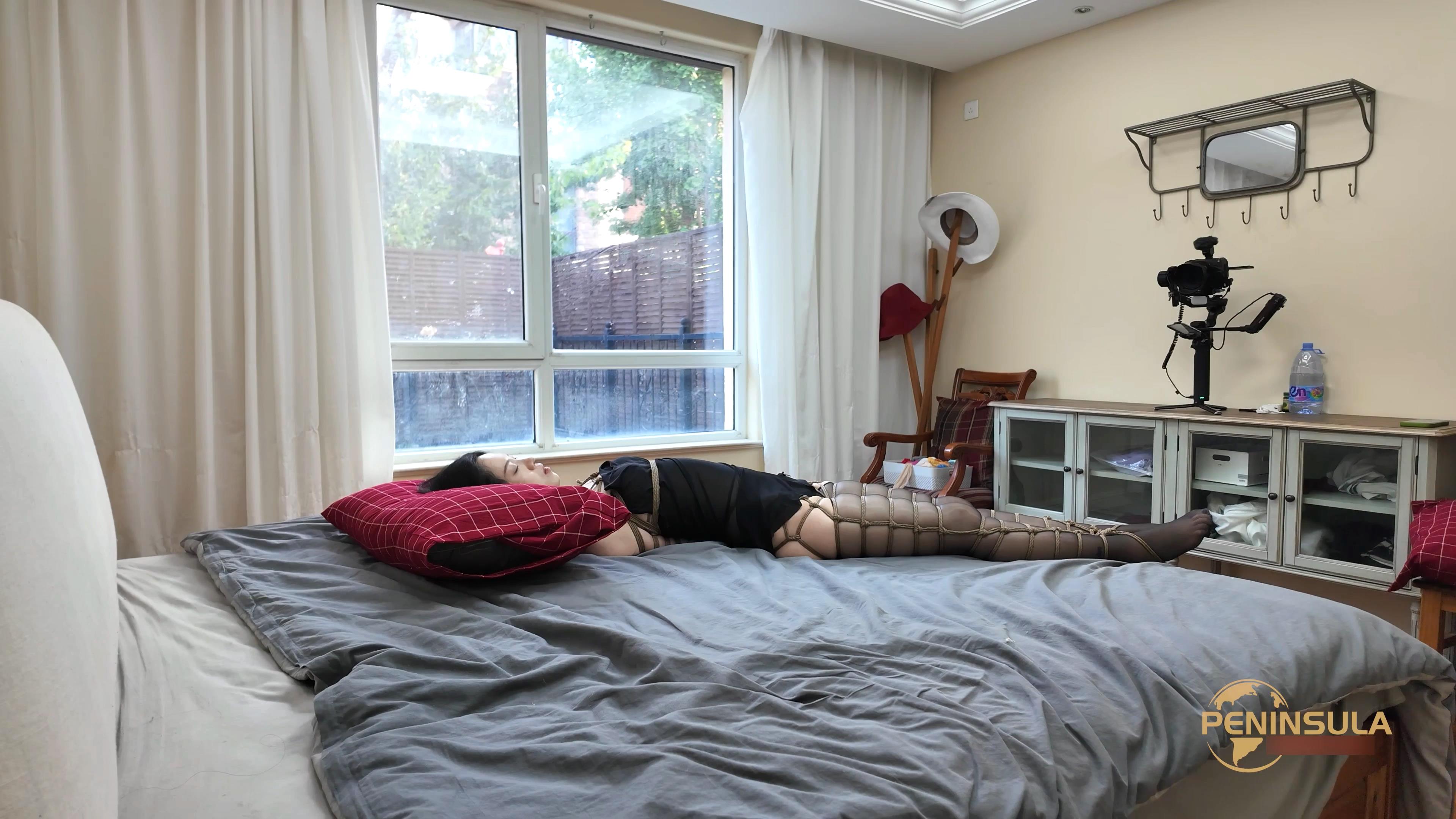 半岛束艺台-她是来睡觉的 海语主演[00_27_38][20251017-125834].jpg