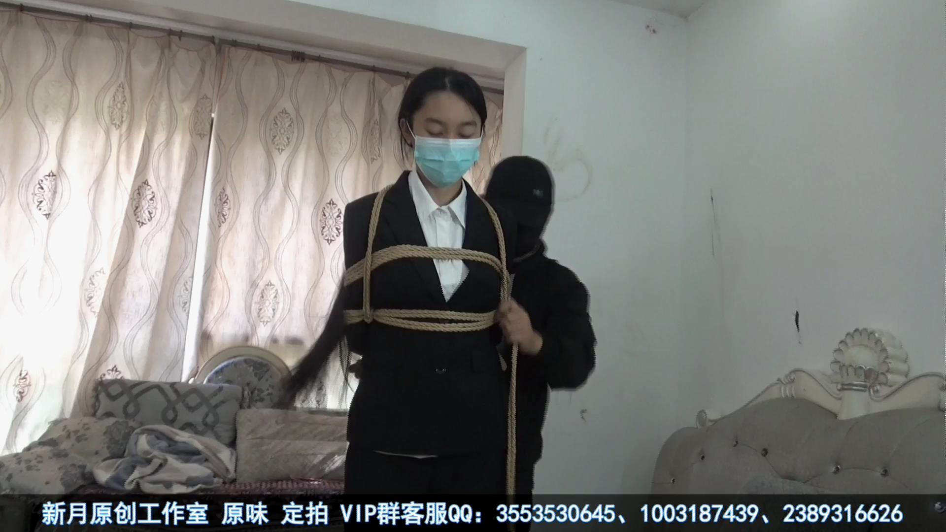 新月原创 红豆 微剧情 西装裤里丝 入室[00_03_18][20251029-112648].jpg