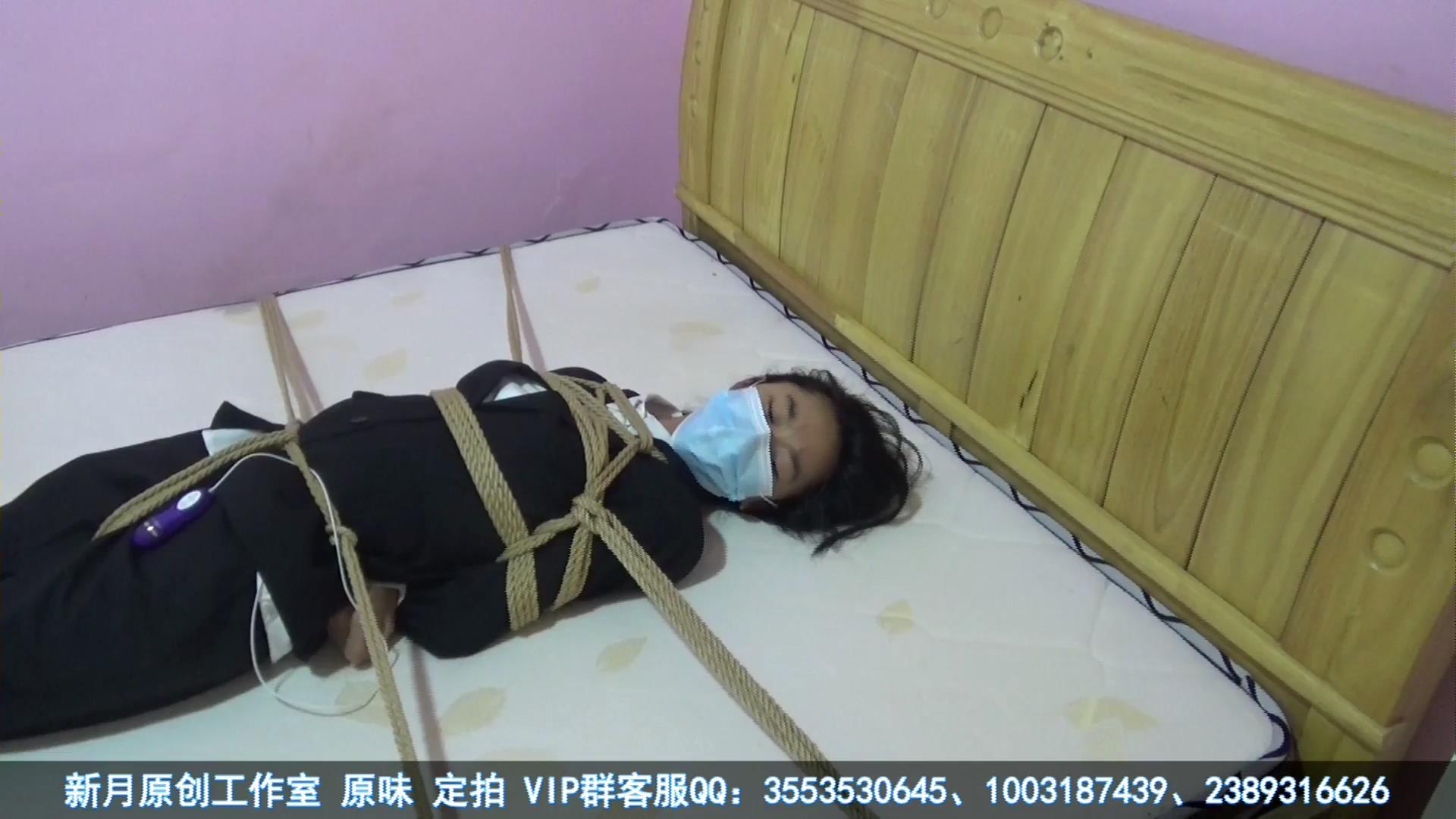 新月原创 红豆 微剧情 西装裤里丝 入室[00_20_50][20251029-112657].jpg