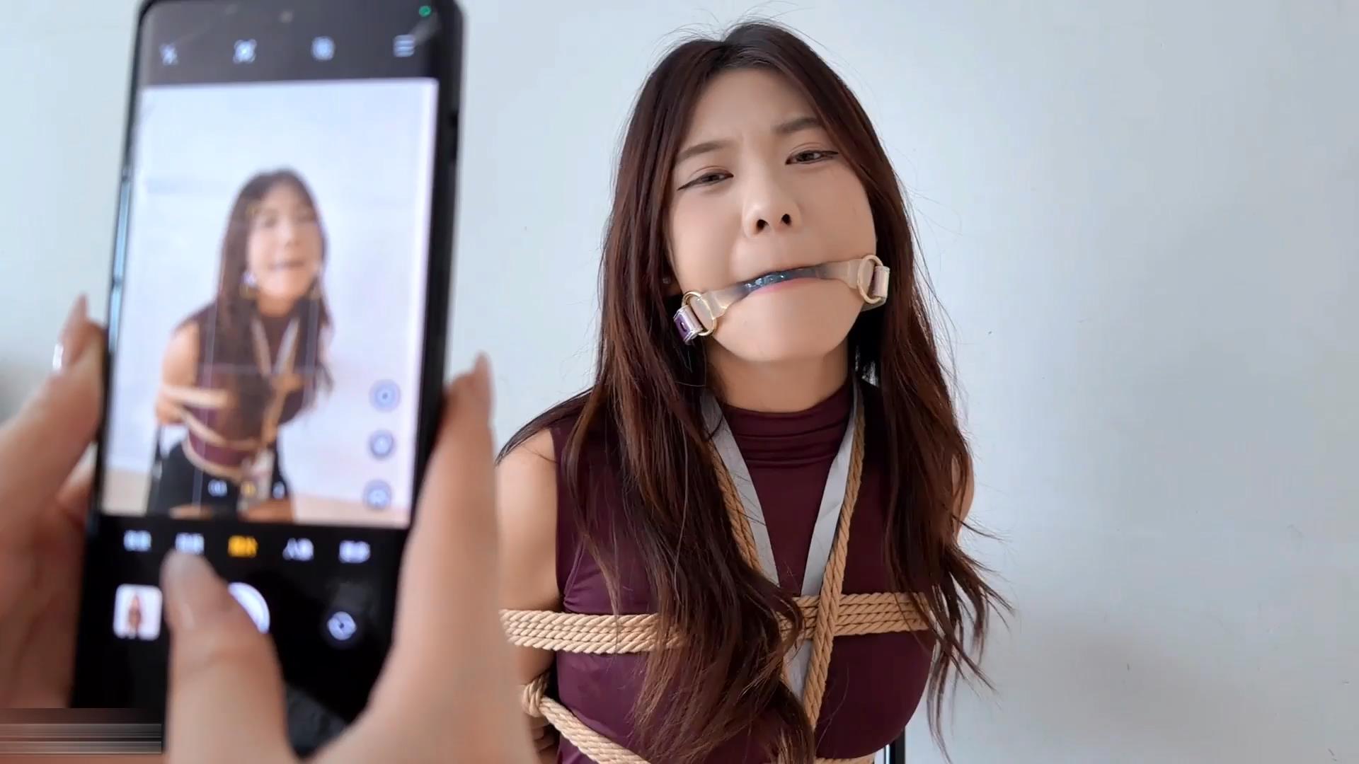 梦川工作室-在游戏开始之前 犯错受罚的小[00_04_00][20251102-104718].jpg