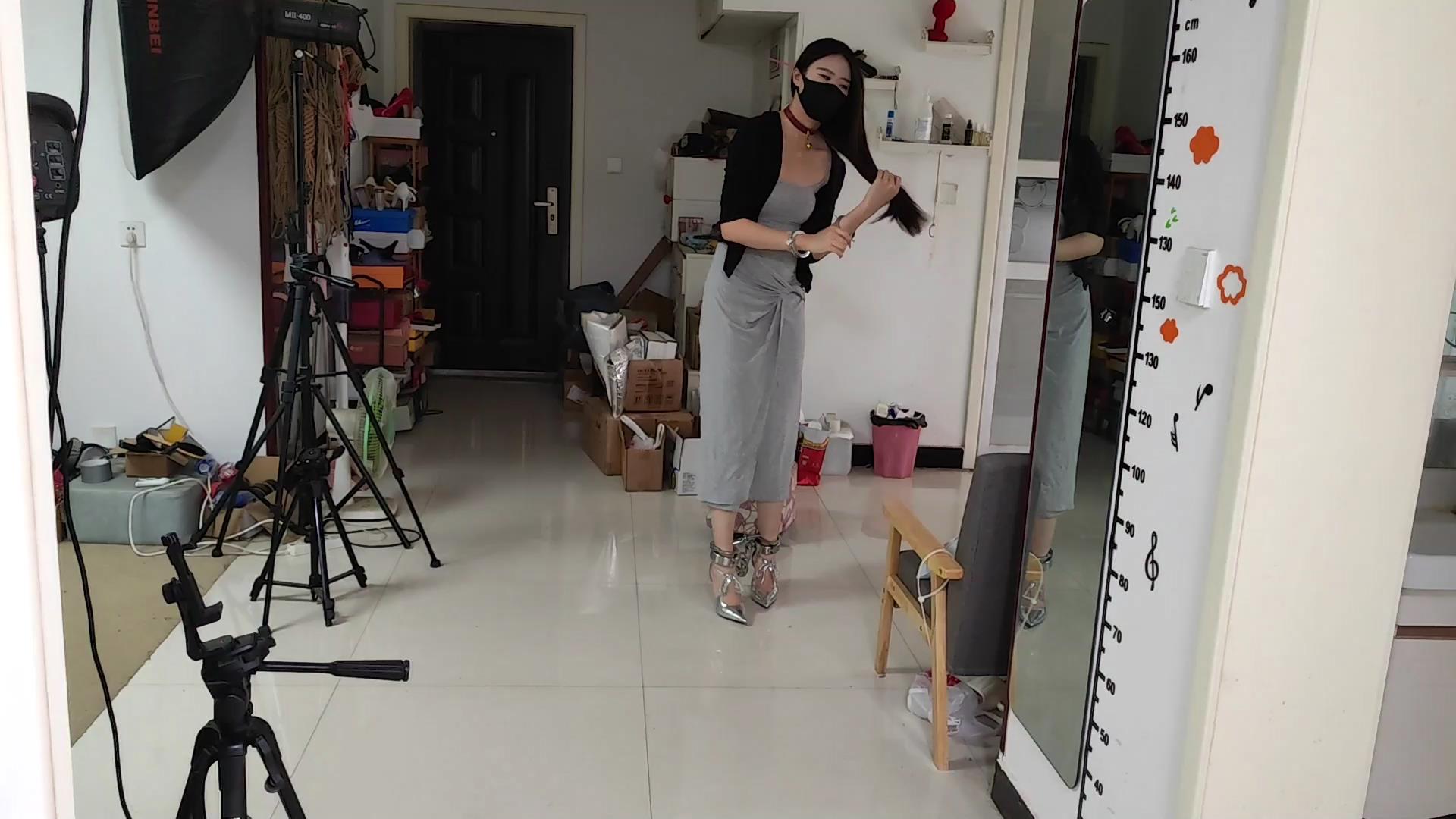 随心原创-杨蕊 性感居家夫人[00_01_42][20251103-100705].jpg