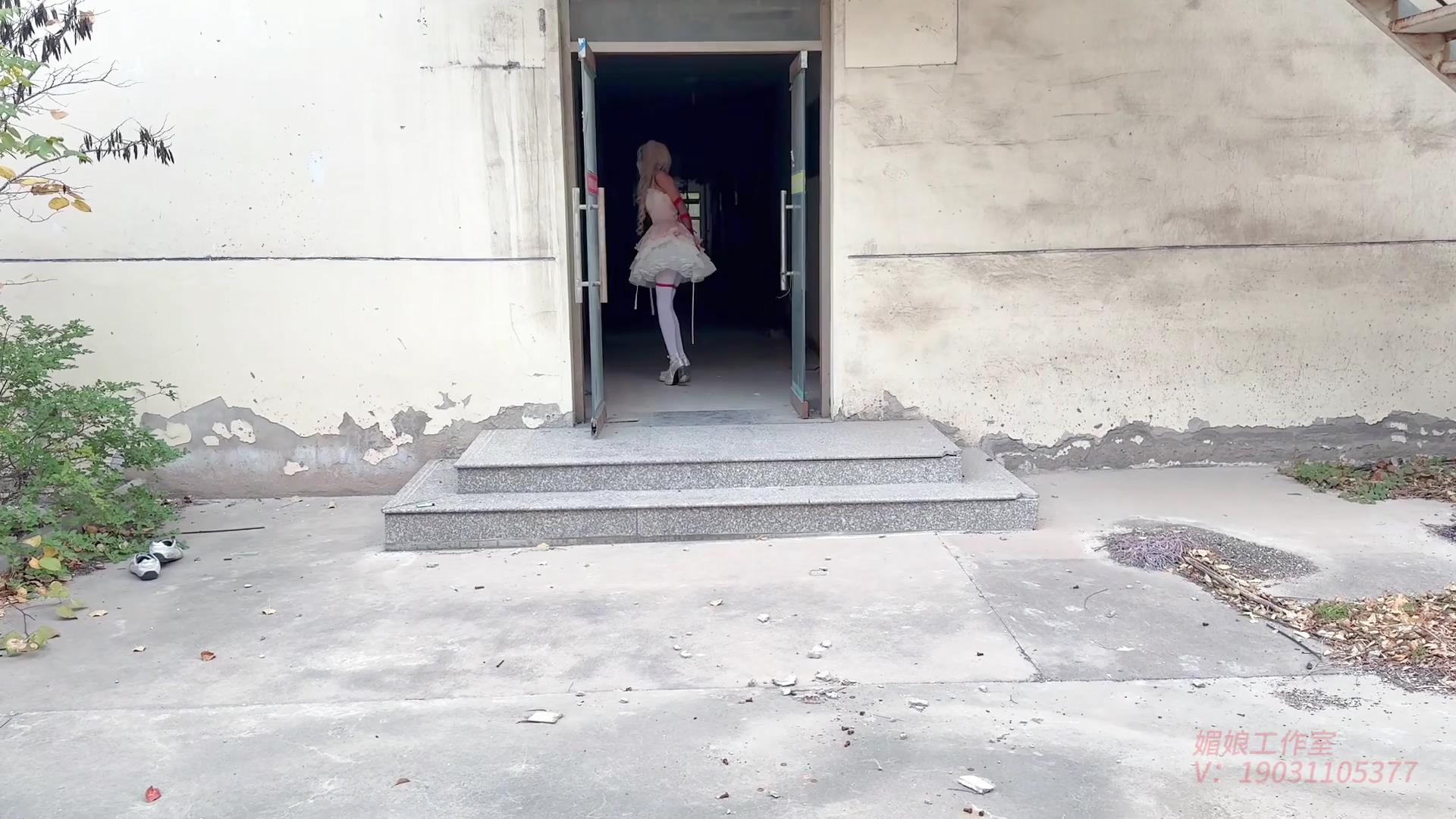 媚娘工作室 萝莉的户外挑战[00_06_03][20251109-123507].jpg