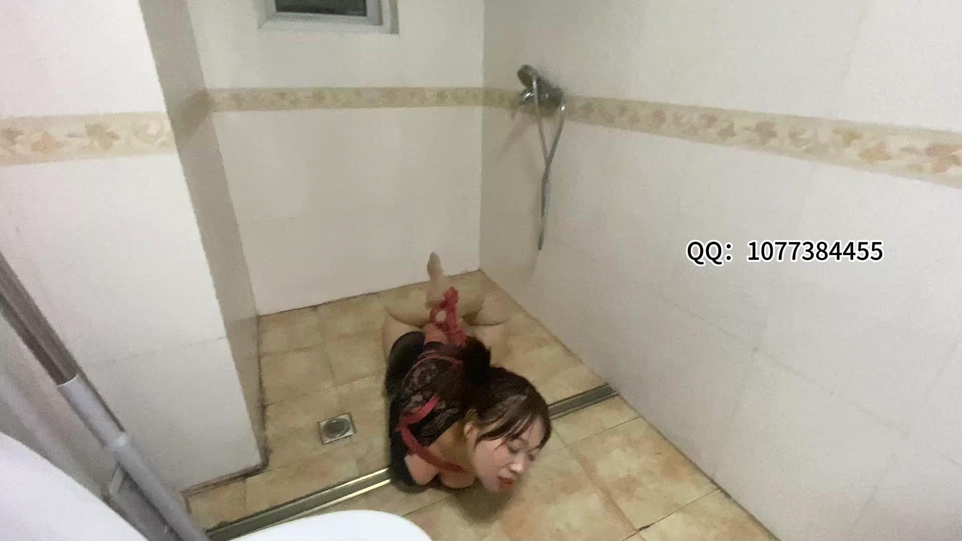 山鬼 张涵浴室尿浴[00_16_55][20251114-120712].jpg