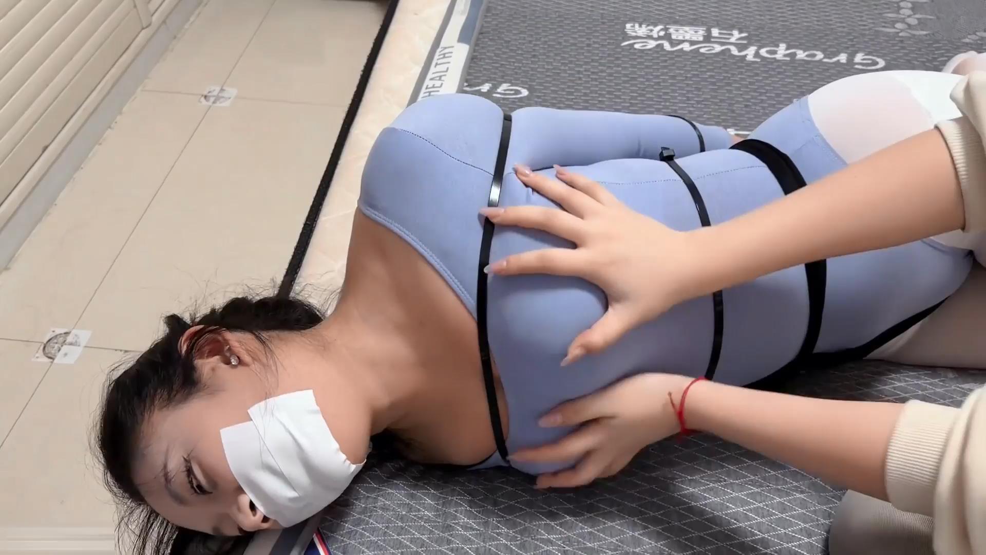 梦川工作室-在游戏开始之前 好奇冰柠与神[00_16_38][20251117-111528].jpg