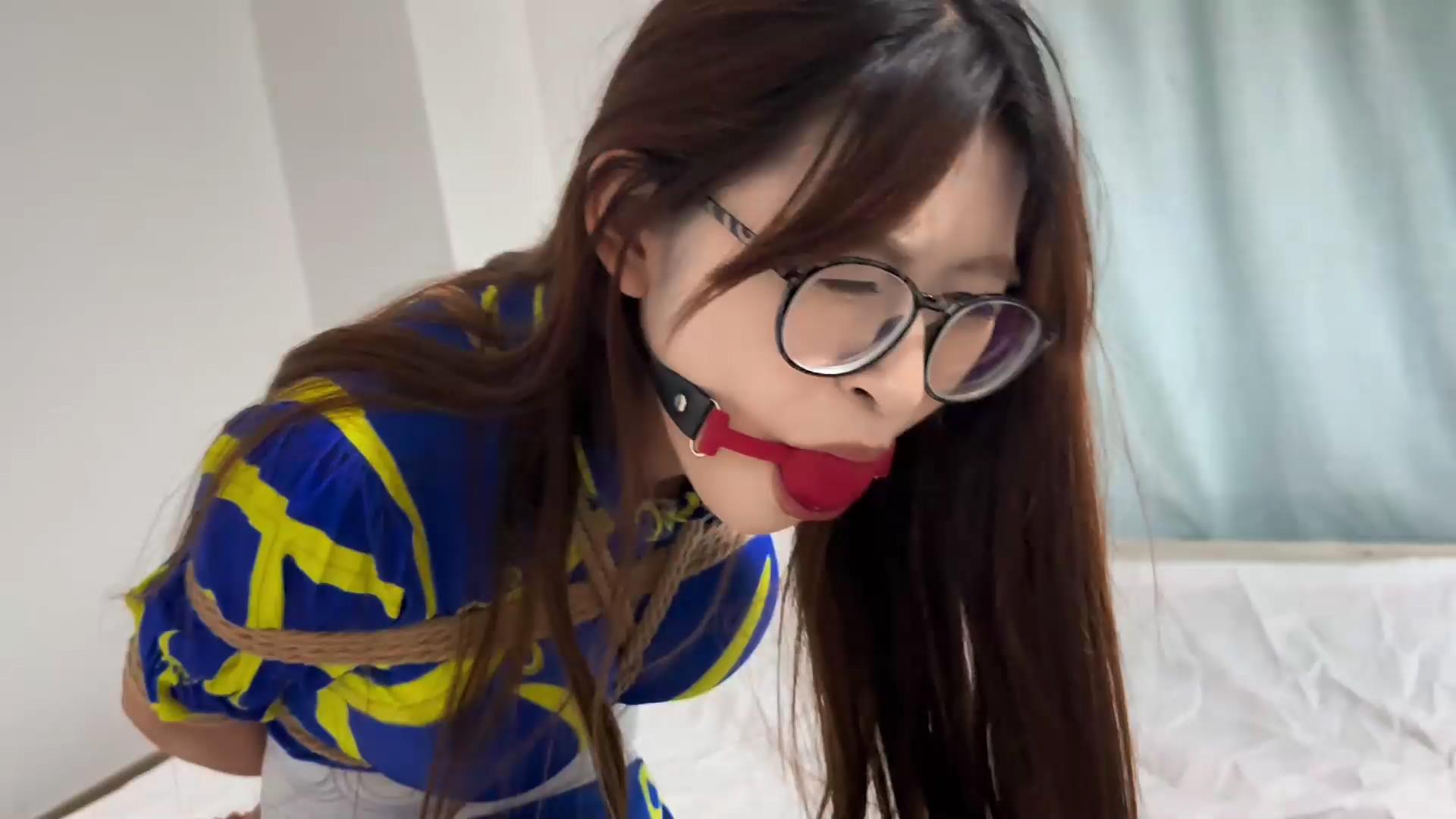 禾一原创 沦陷 极品厚黑美学 cos春丽[00_17_56][20251119-123449].jpg