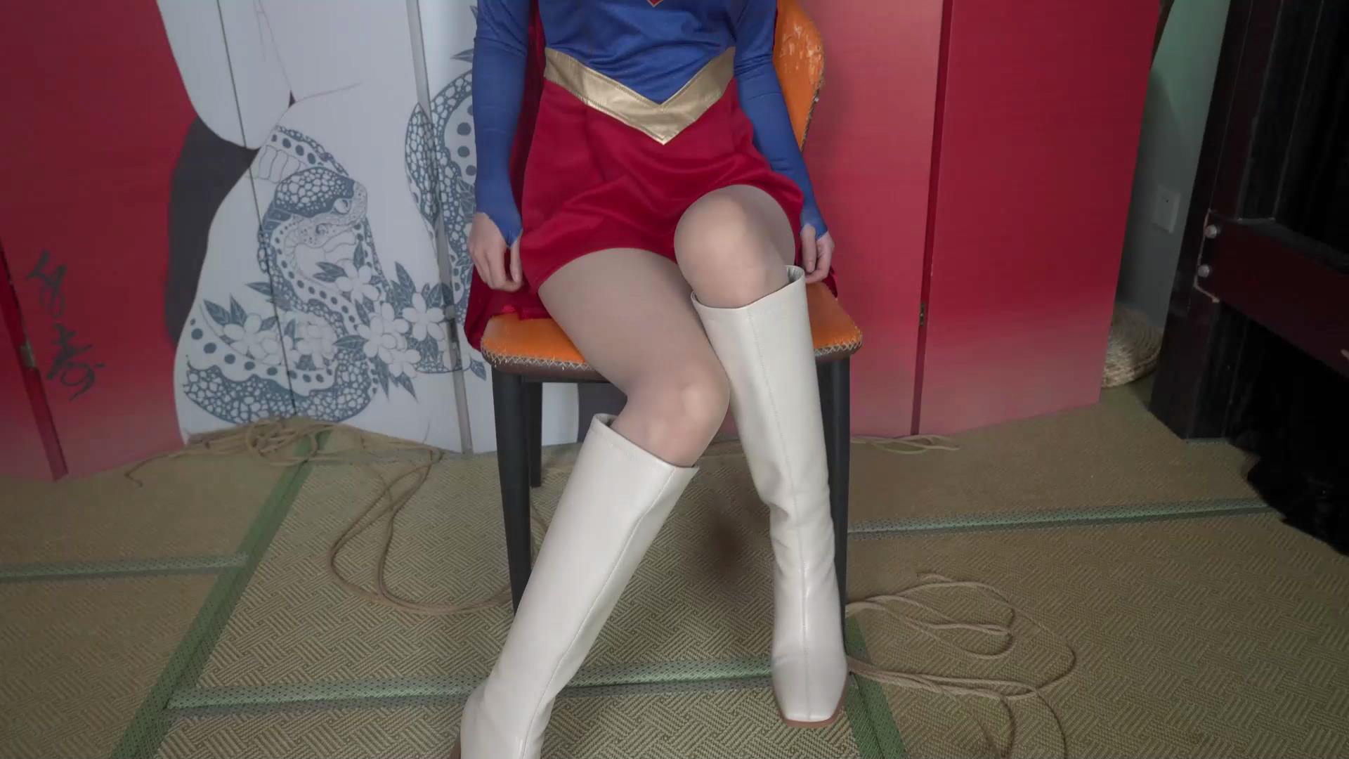 象人工作室 嗷嗷-女超人开小号炸鱼，果然[00_11_08][20251120-153544].jpg