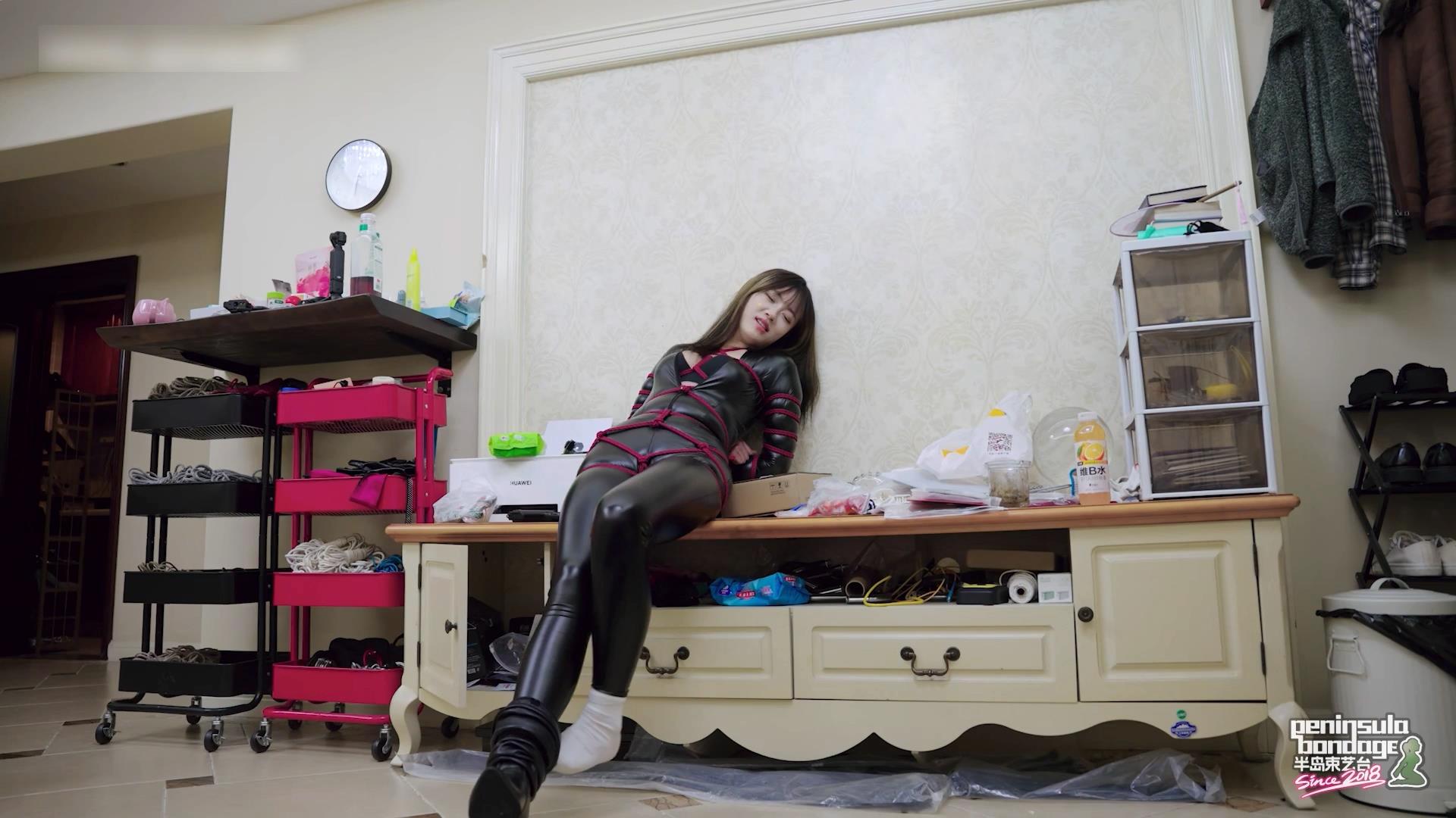 半岛束艺台-互相为难 波雅主演[00_06_27][20251123-095318].jpg