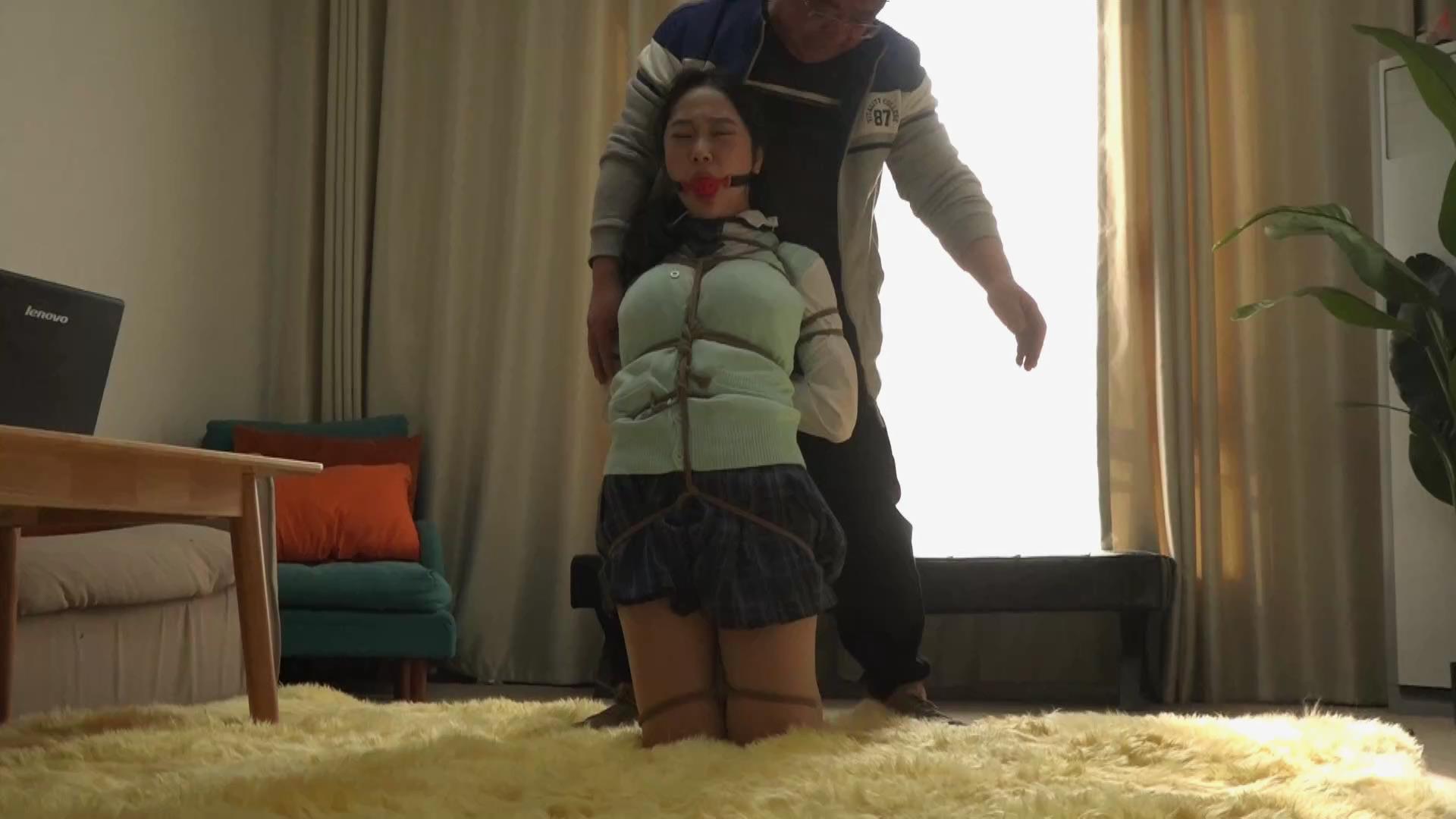 逍遥定制-补课老师 驴驴主演[00_24_29][20251125-143730].jpg