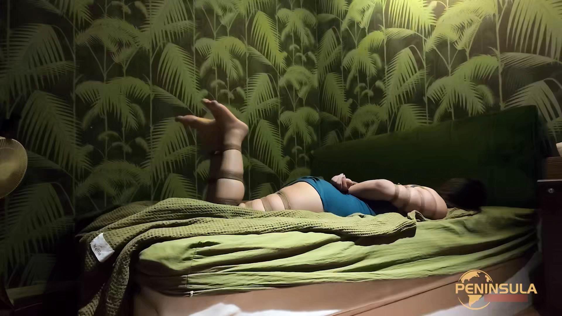 半岛束艺台-开局一头鲸 蓝鲸主演[00_08_25][20251129-144339].jpg