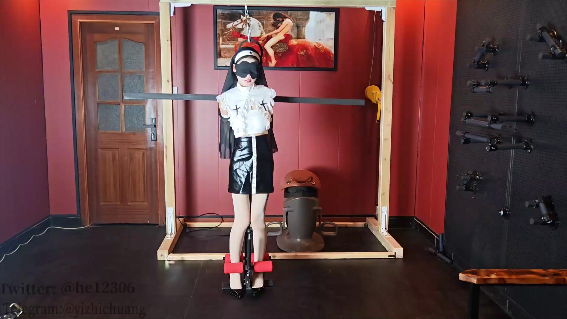 意之窗 汤圆 犯禁修女的折磨 十字架吊缚[20251206-124220].jpg