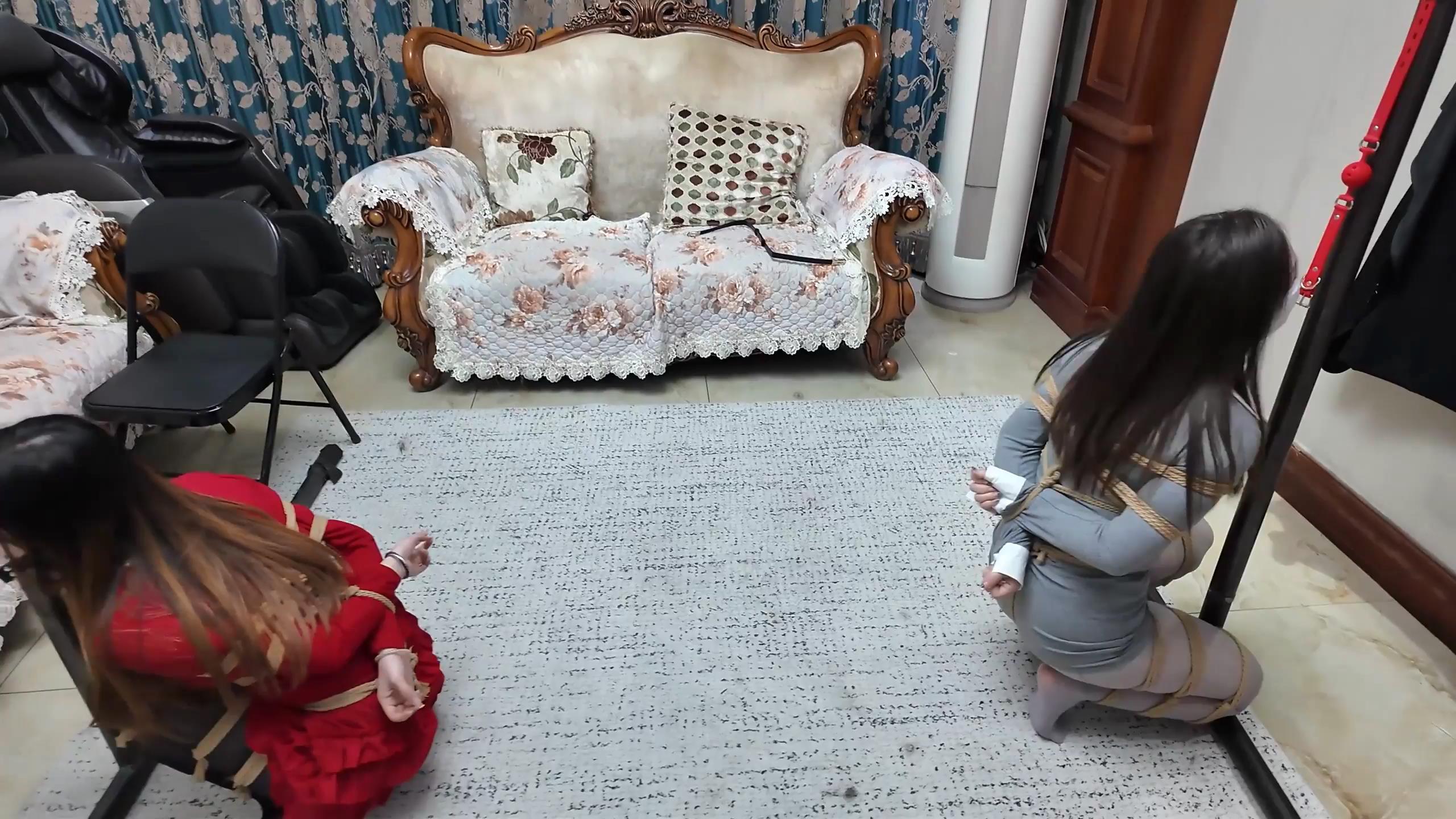 枫叶工作室-彩虹与黑猫 新美人捕获 红与[00_19_24][20251206-124415].jpg