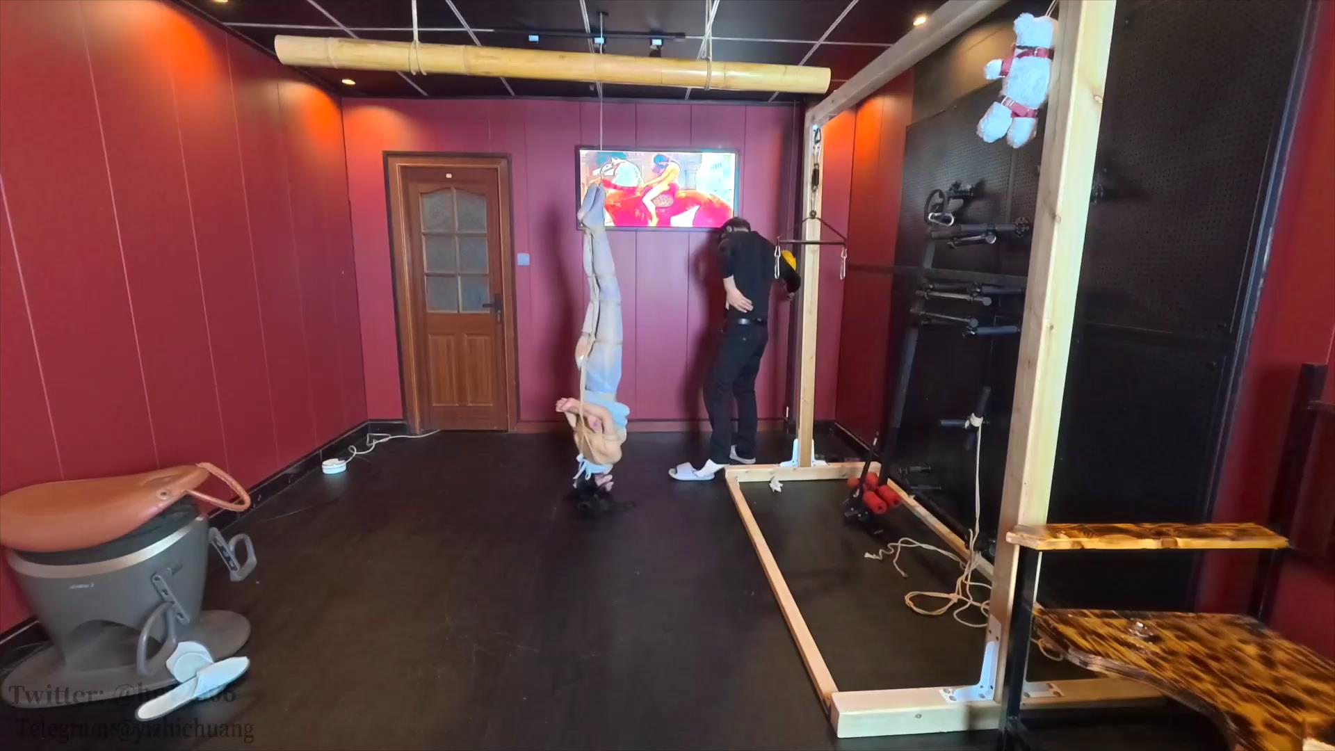 意之窗 汤圆 灰丝 骑马机 走绳 倒吊转[00_21_09][20251211-173132].jpg