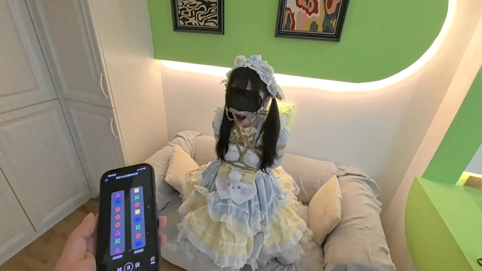 FXX 暴走的小萝莉，郊狼电击上双百强度[00_16_36][20251216-143138].jpg