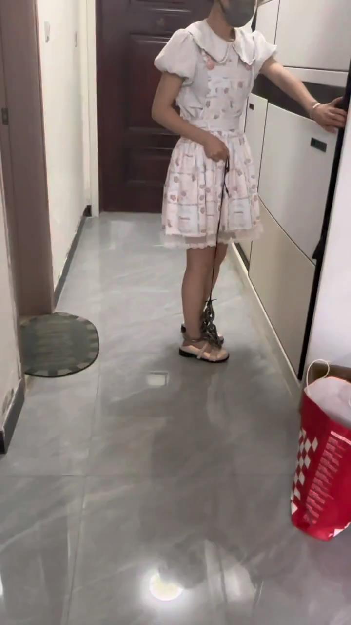 布莱恩 Lolita女孩的脚镣日常-新到[00_20_21][20251218-143247].jpg