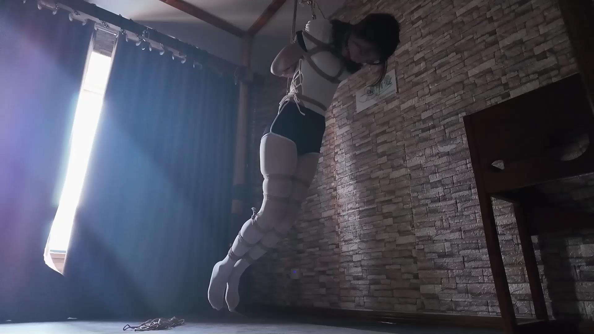 一绳所爱 魏灿体操服[00_40_52][20251224-141810].jpg