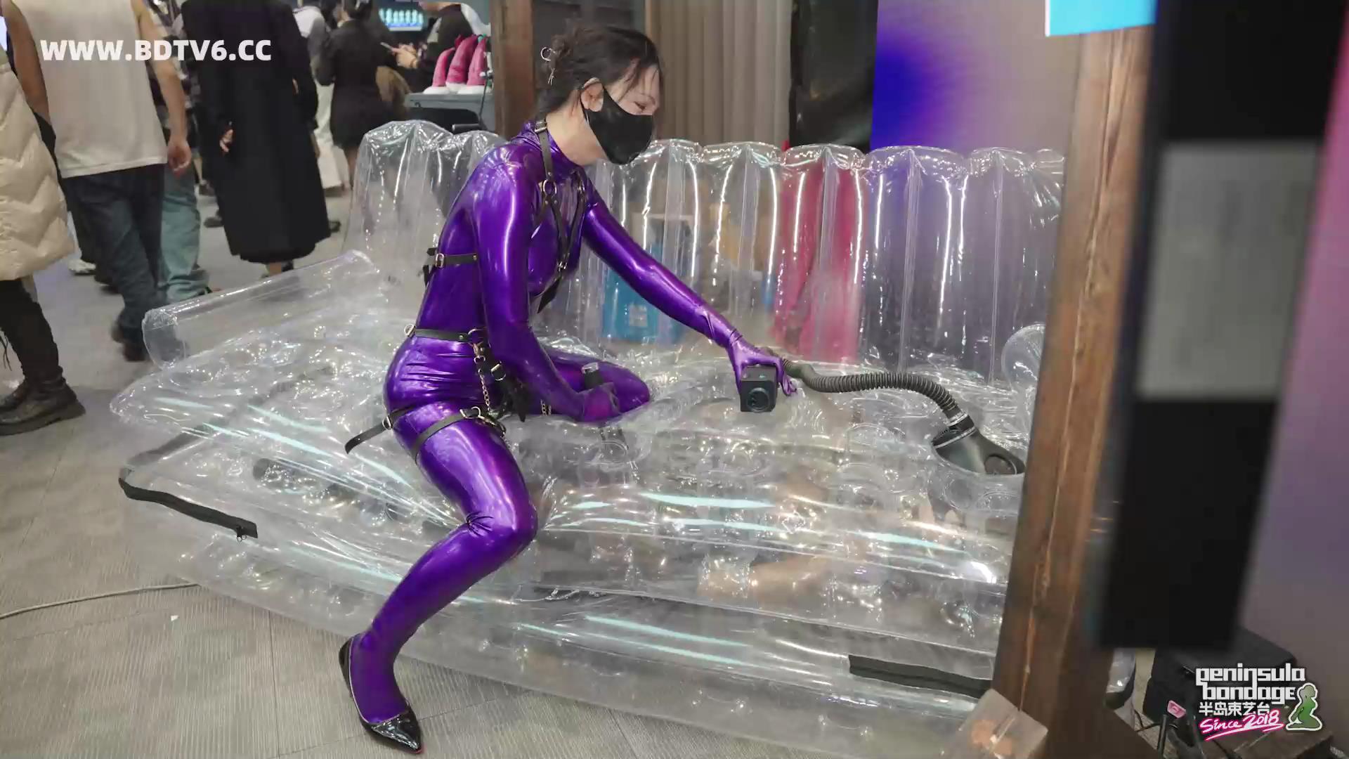 半岛束艺 落叶 感官于市：空气的游戏[00_08_25][20251229-143300].jpg