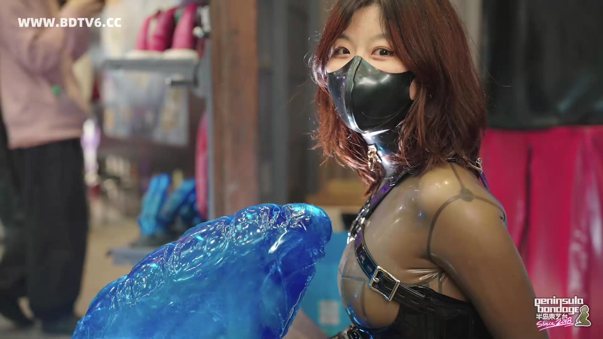 半岛束艺 落叶 感官于市：空气的游戏[00_28_12][20251229-143311].jpg