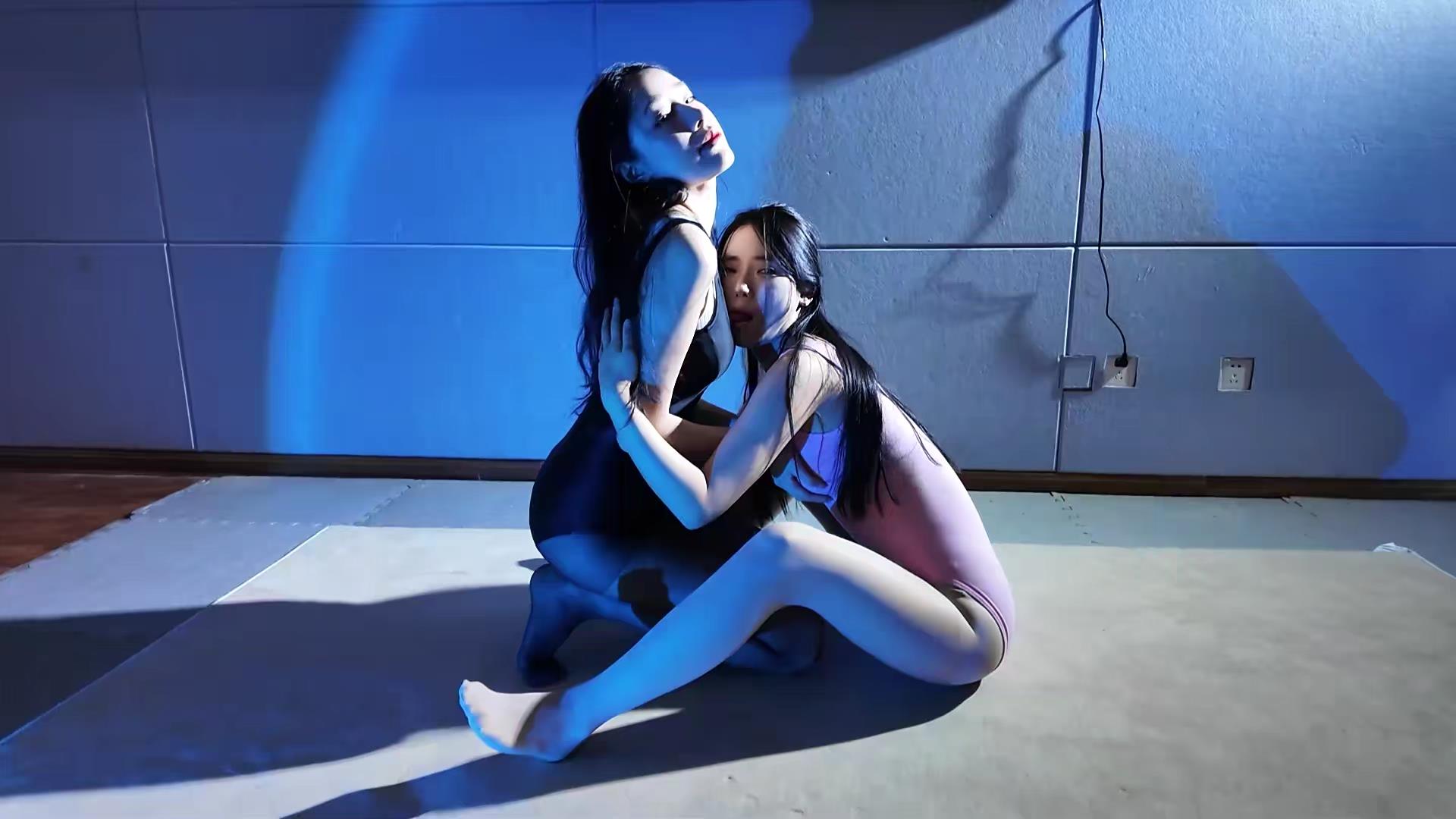 一绳所爱-M女双重奏3 杨若琳、雅熙主演[00_26_03][20260103-154411].jpg