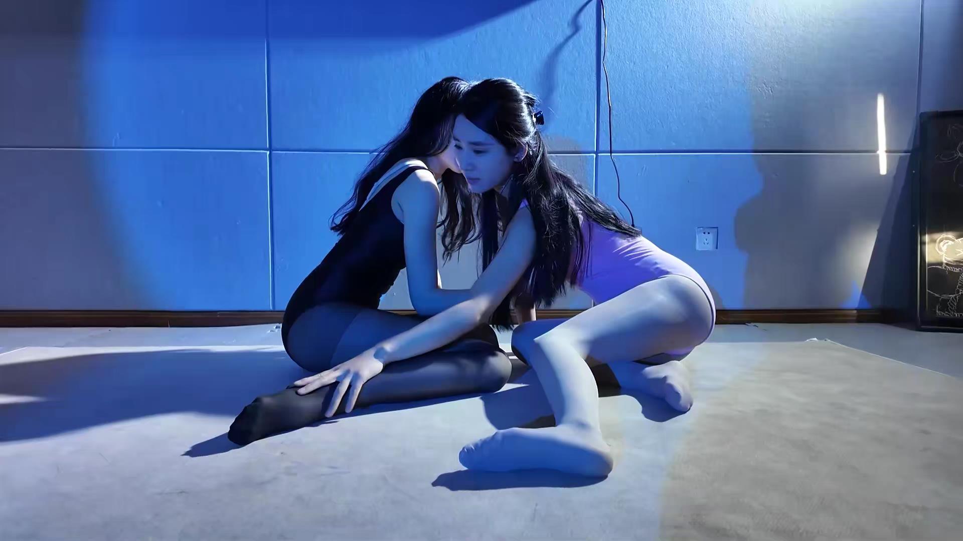 一绳所爱-M女双重奏3 杨若琳、雅熙主演[00_18_10][20260103-154408].jpg