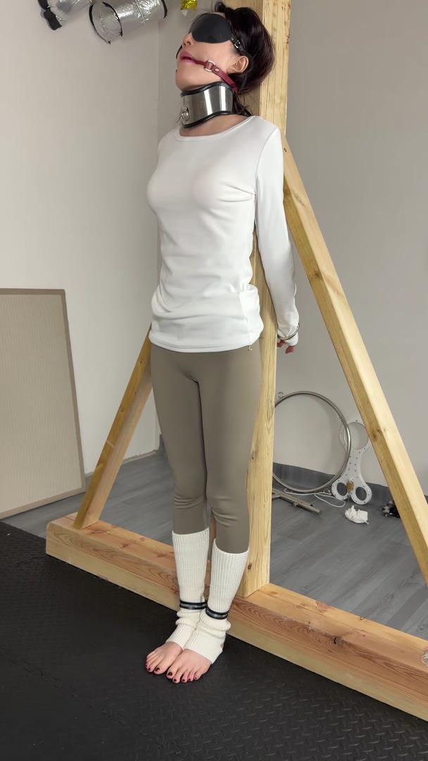 眼眸出品 地狱姿势训练[00_44_08][20260110-131500].jpg