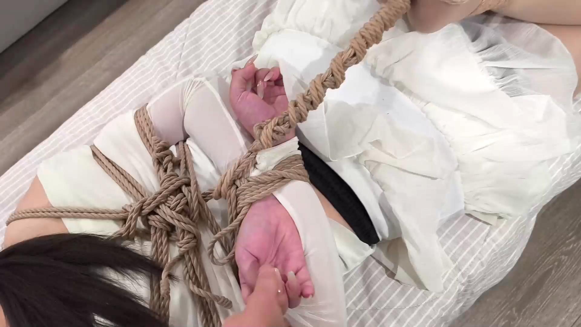 禾一原创 清纯莱莱极限驷马放置 口球 丝[00_01_30][20260123-150117].jpg