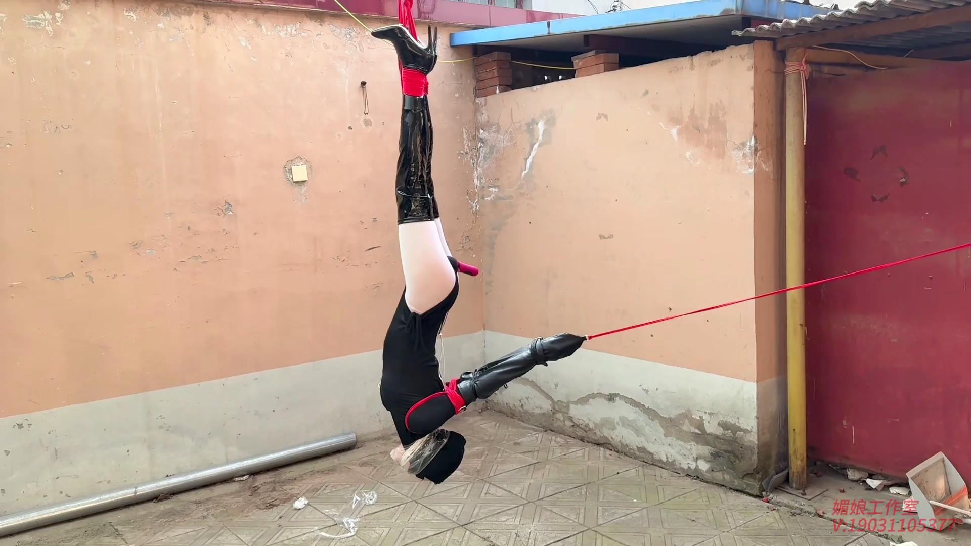 媚娘工作室 -10°超低温倒吊挑战[00_25_57][20260125-154609].jpg